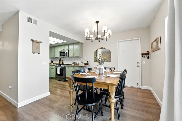 Corona, California, 92882, United States, 2 Bedrooms Bedrooms, ,2 BathroomsBathrooms,Residential,For Sale,1935171