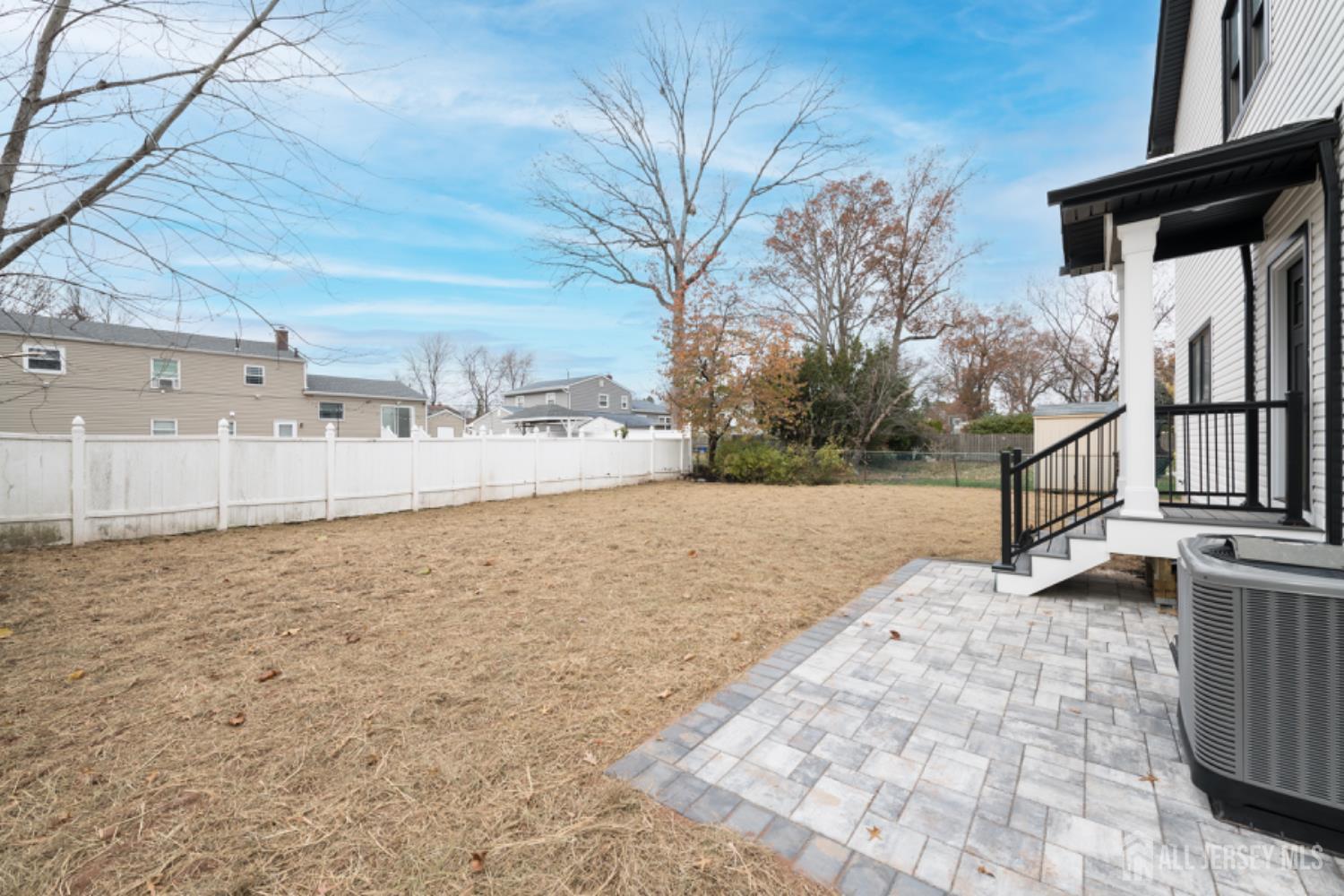 Edison, New Jersey, 08817, United States, 5 Bedrooms Bedrooms, ,4 BathroomsBathrooms,Residential,For Sale,2001535