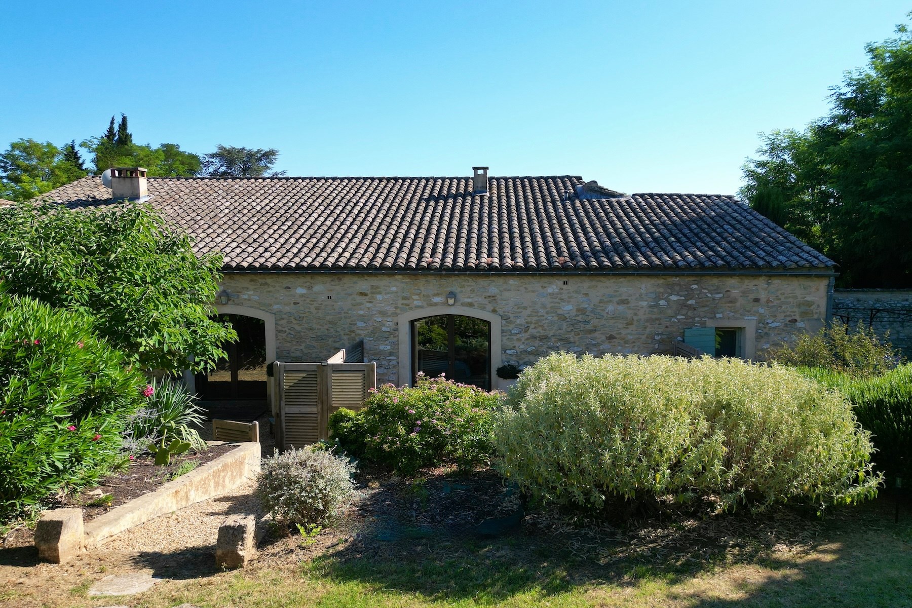 Uzès, 7 km, Beautiful Provençal Property with Independent Guest Suites and Pool - 物件實景