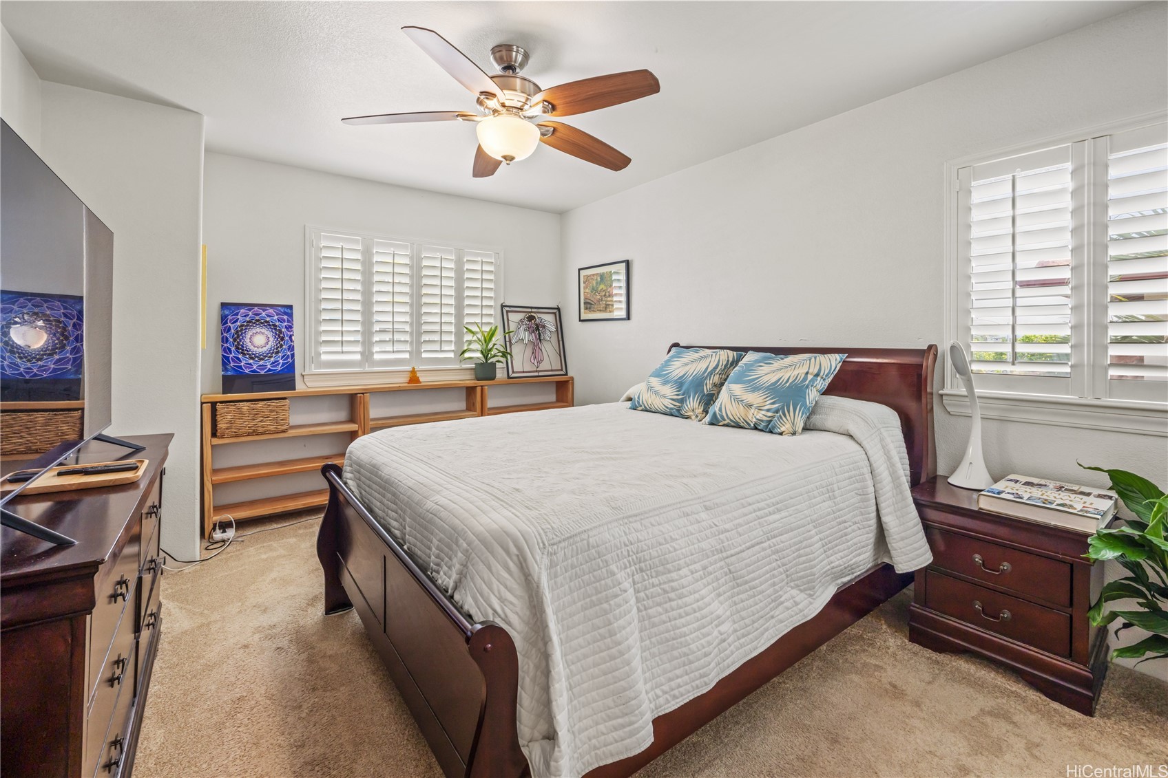 Kapolei, Hawaii, 96707, United States, 4 Bedrooms Bedrooms, ,3 BathroomsBathrooms,Residential,For Sale,1989417