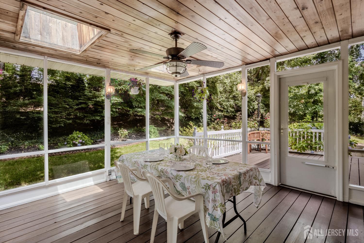 East Brunswick, New Jersey, 08816, United States, 4 Bedrooms Bedrooms, ,4 BathroomsBathrooms,Residential,For Sale,1900919