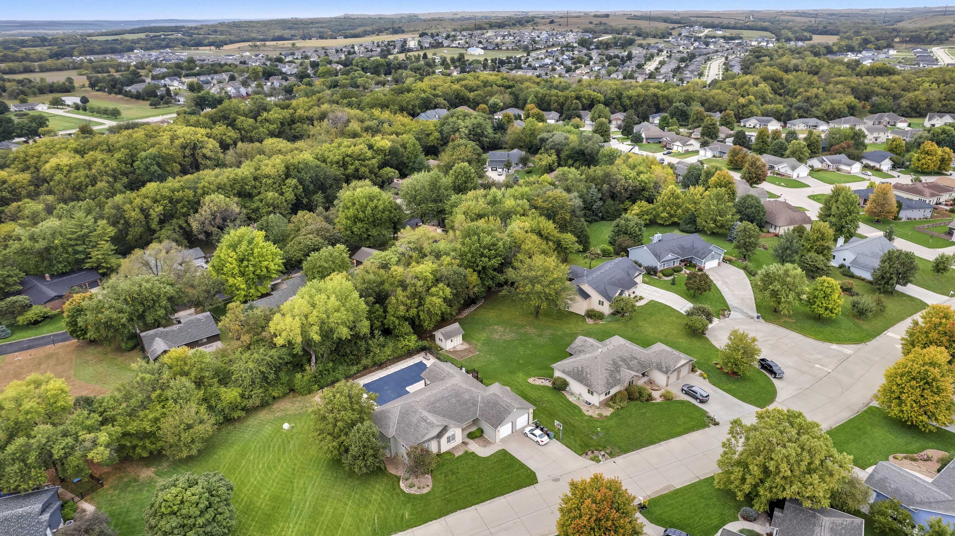 Manhattan, Kansas, 66502, United States, 5 Bedrooms Bedrooms, ,3 BathroomsBathrooms,Residential,For Sale,1960988