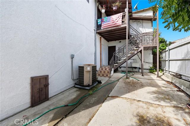 County - Los Angeles, California, 90063, United States, 4 Bedrooms Bedrooms, ,2 BathroomsBathrooms,Residential,For Sale,1984110