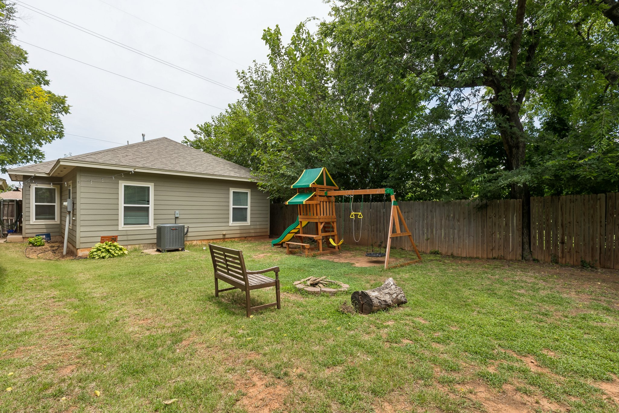  720 Northeast 30th Street, Oklahoma City, OK 73105 - 物件實景