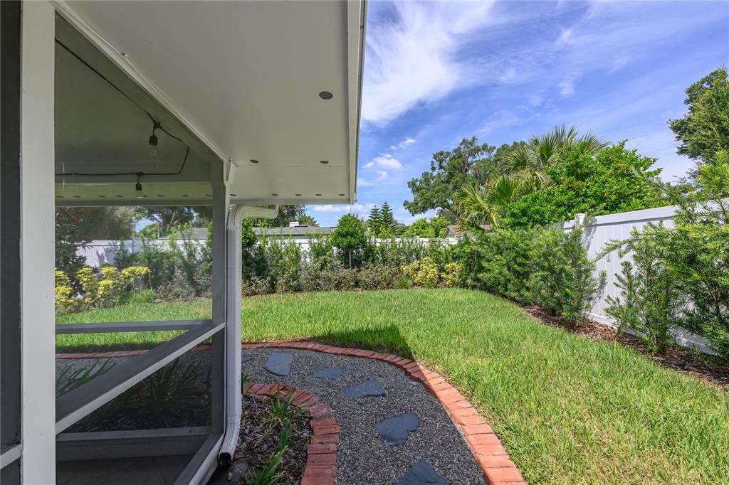 Maitland, Florida, 32751, United States, 3 Bedrooms Bedrooms, ,2 BathroomsBathrooms,Residential,For Sale,1890737