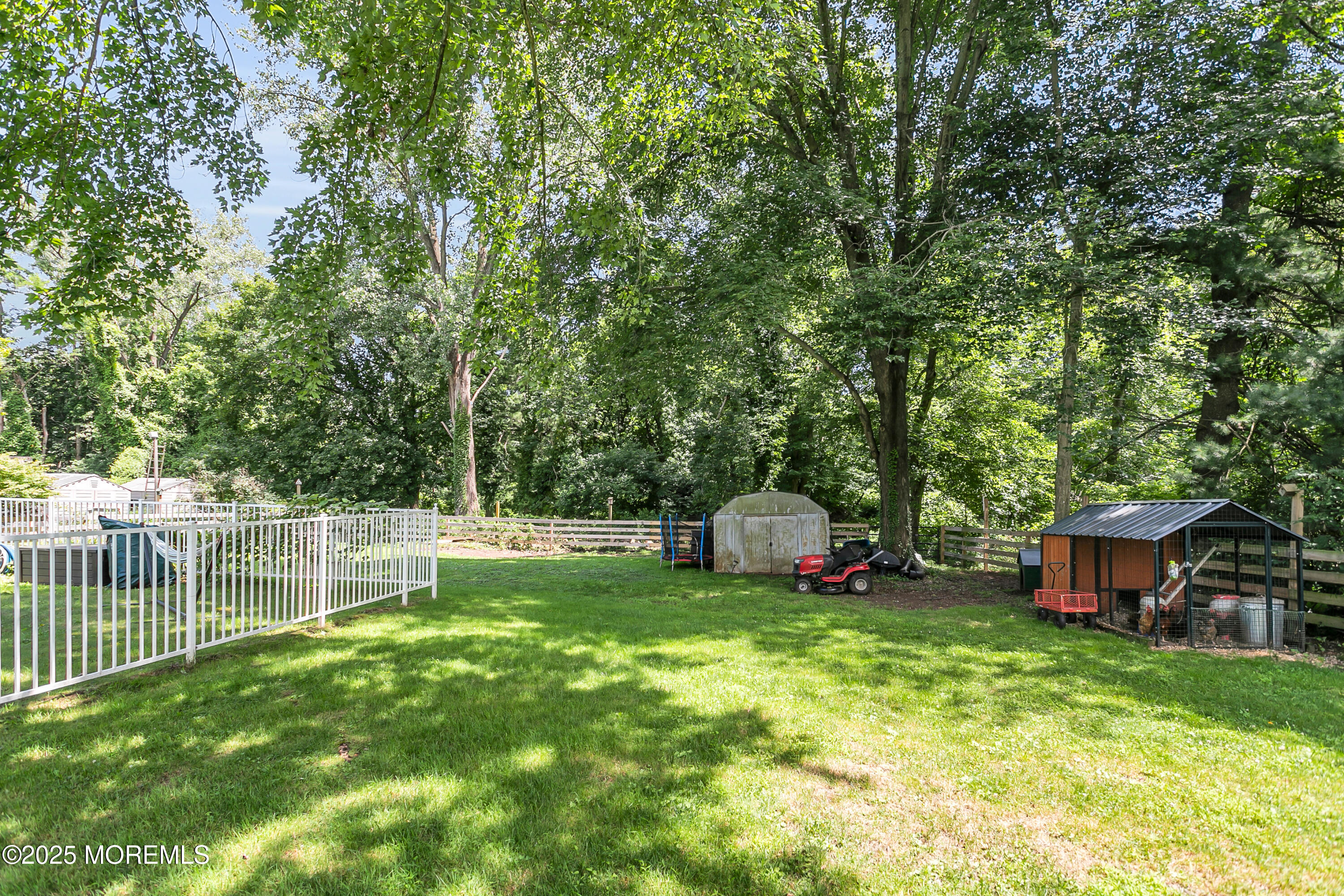 Atlantic Highlands, New Jersey, 07716, United States, 3 Bedrooms Bedrooms, ,2 BathroomsBathrooms,Residential,For Sale,1921380