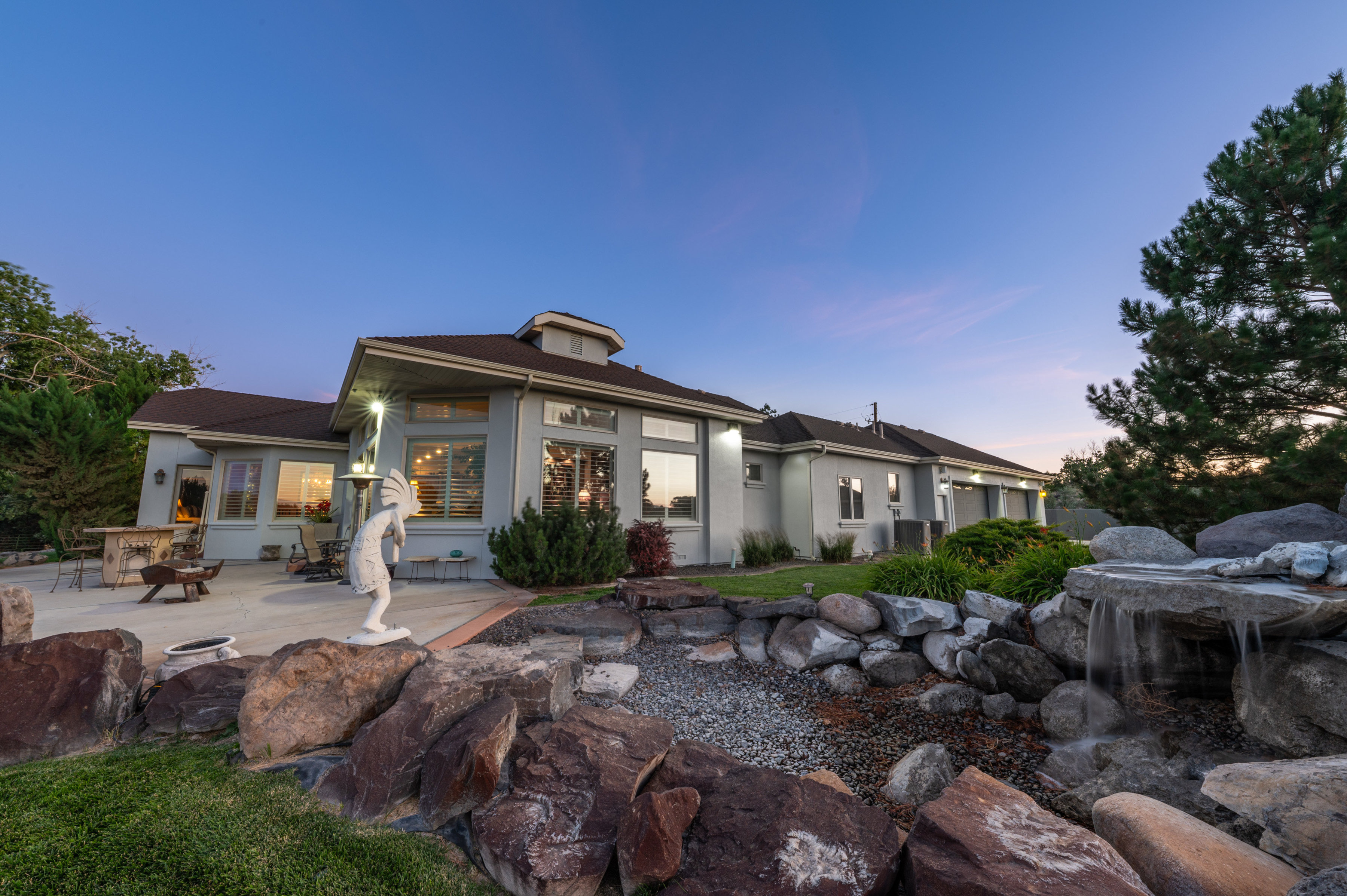  Extraordinary Fallon Estate, now offered with additional acreage - 物件實景