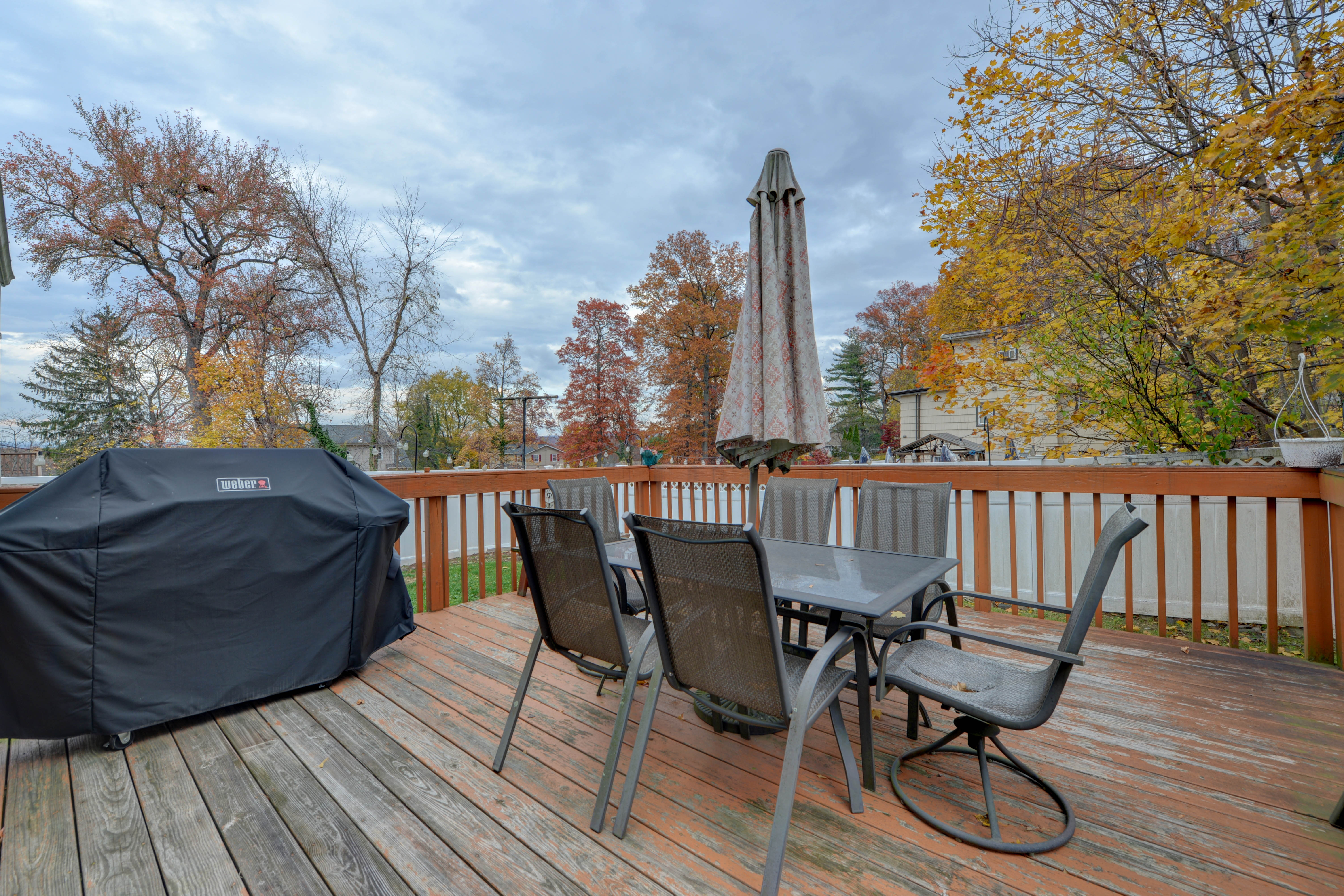 Lincoln Park, New Jersey, 07035, United States, 5 Bedrooms Bedrooms, ,3 BathroomsBathrooms,Residential,For Sale,1992414