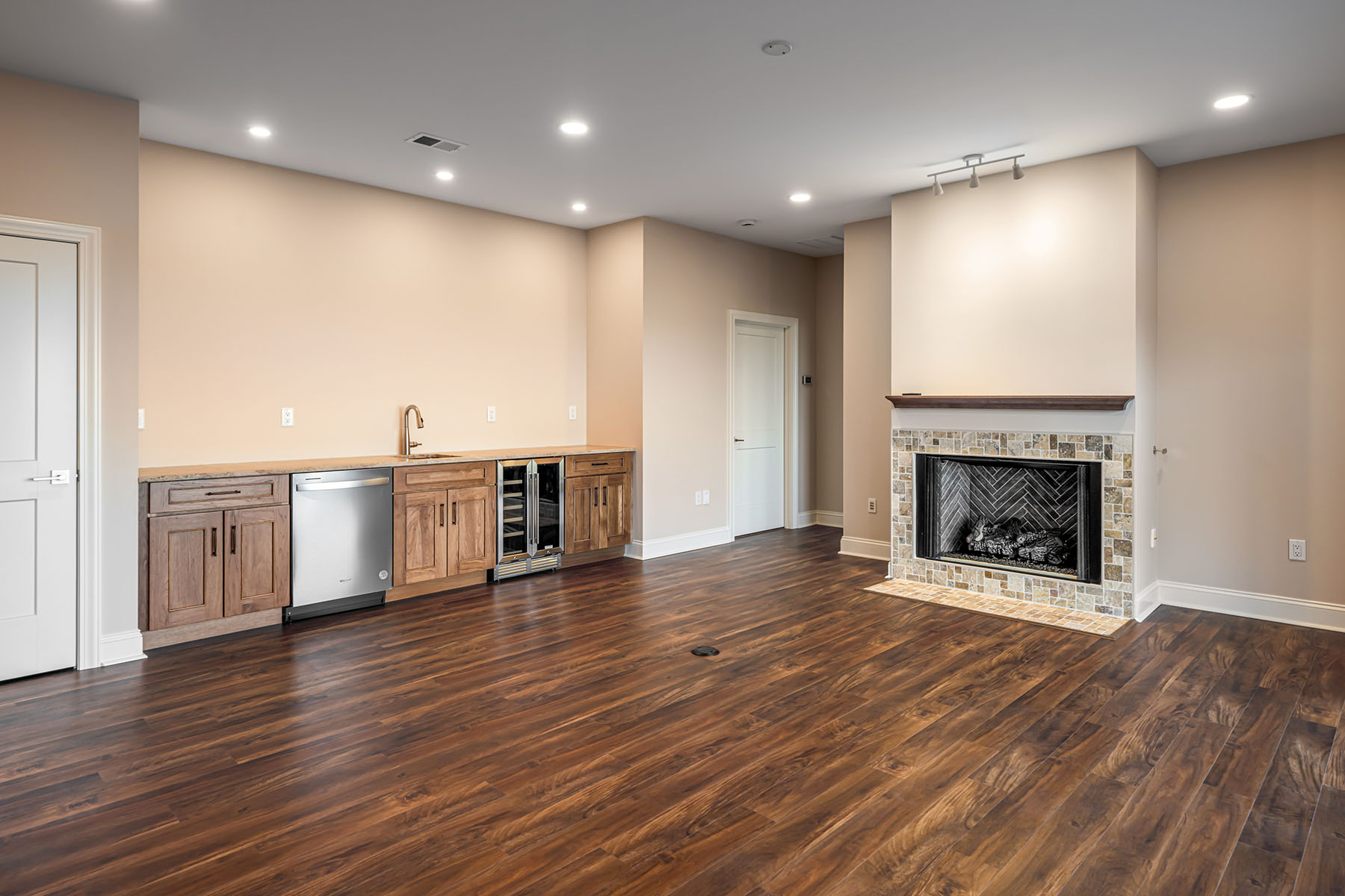  ZIRCONIA - 物件實景