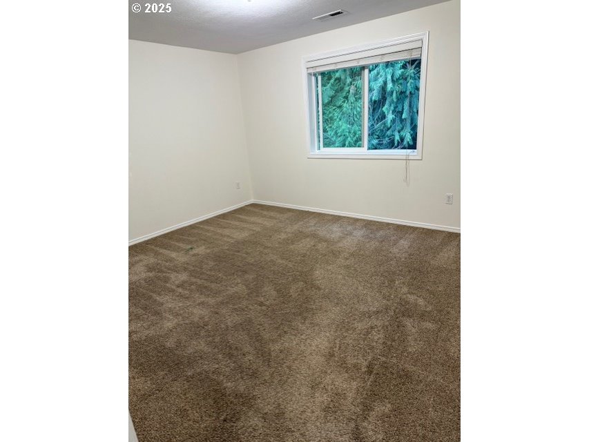 Ridgefield, Washington, 98642, United States, 4 Bedrooms Bedrooms, ,2 BathroomsBathrooms,Residential,For Sale,1965186