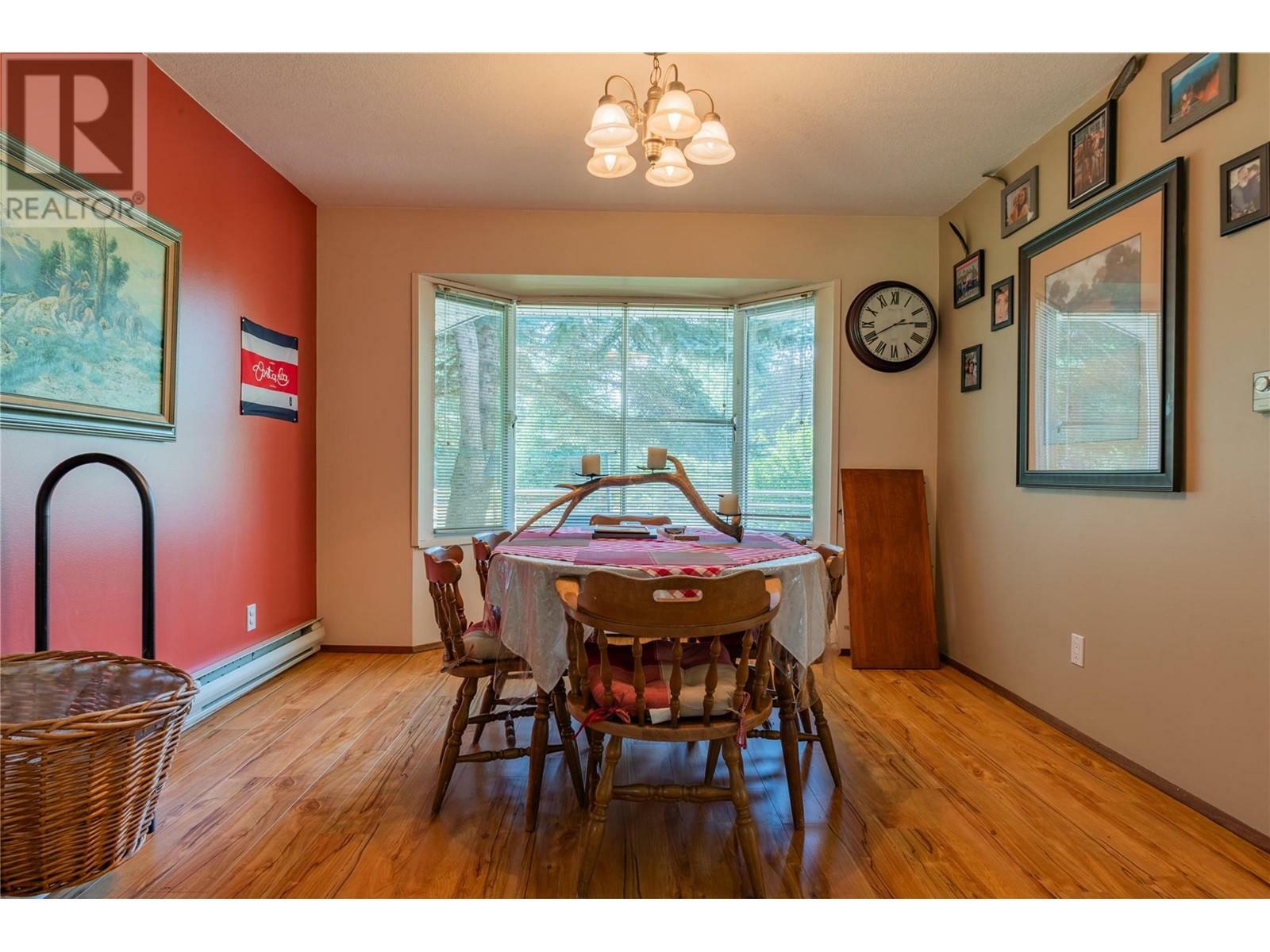 WINLAW, British Columbia, V0G 2J0, CA, 3 Bedrooms Bedrooms, ,2 BathroomsBathrooms,Residential,For Sale,1839031