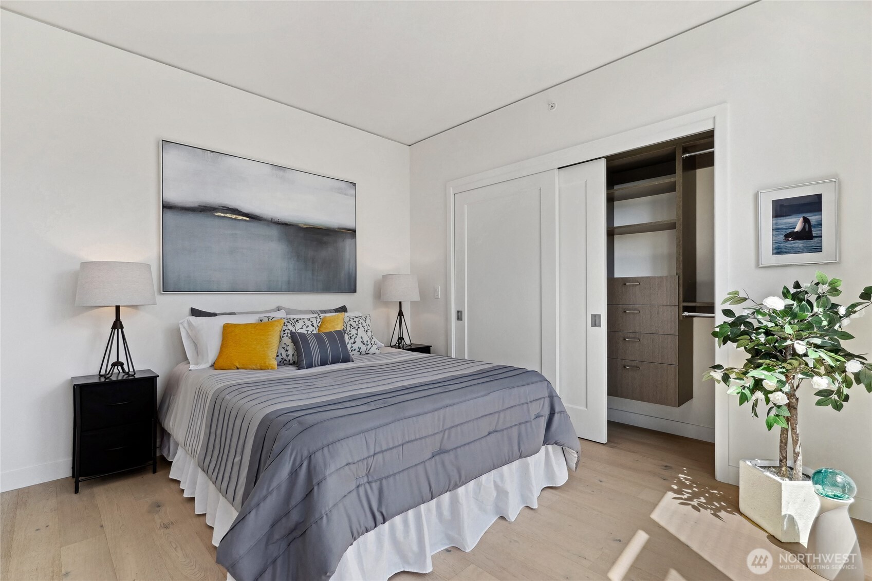 Seattle, Washington, 98121, United States, 1 Bedroom Bedrooms, ,Residential,For Sale,1826957