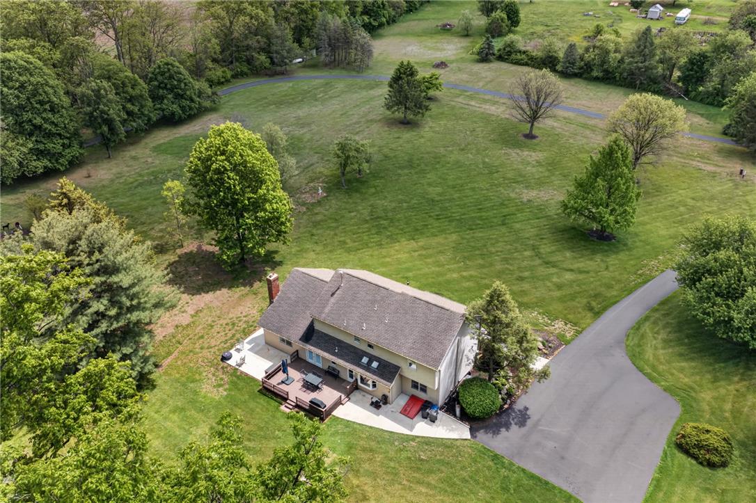 Lower Saucon Twp, Pennsylvania, 18055, United States, 5 Bedrooms Bedrooms, ,4 BathroomsBathrooms,Residential,For Sale,2048315