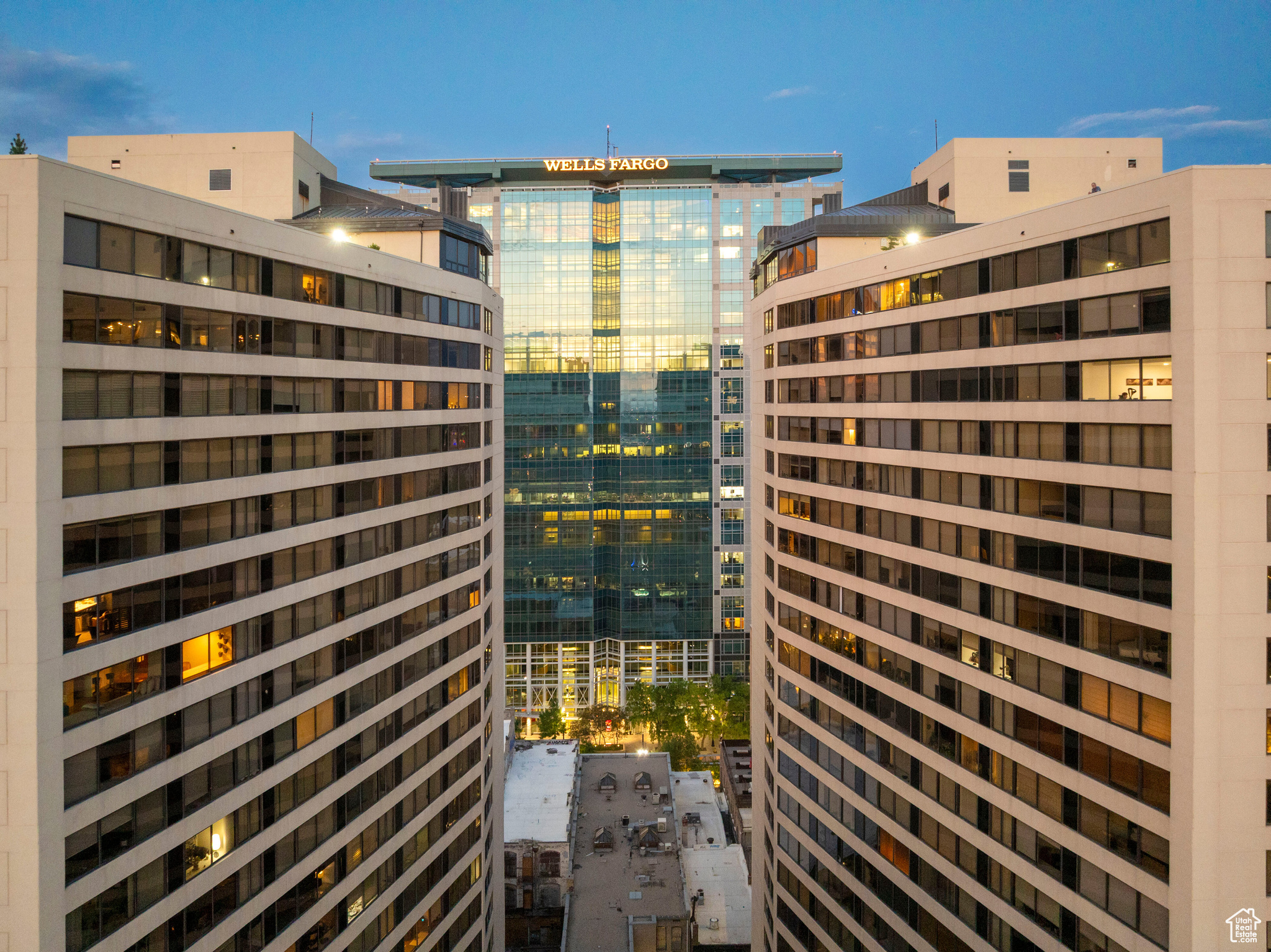 Salt Lake City, Utah, 84101, United States, 2 Bedrooms Bedrooms, ,1 BathroomBathrooms,Residential,For Sale,1897023