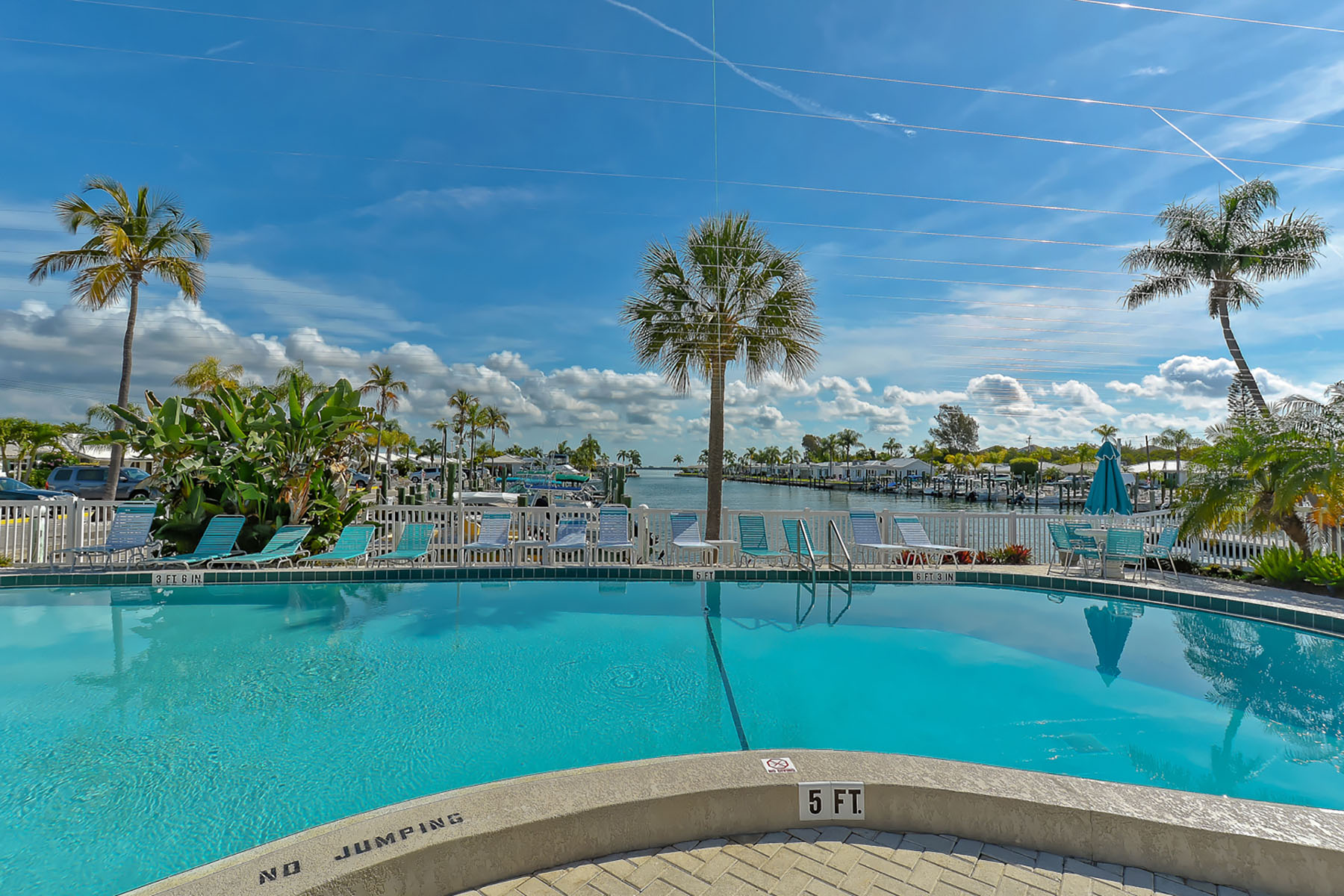  SPANISH MAIN YACHT CLUB CONDO - 物件實景