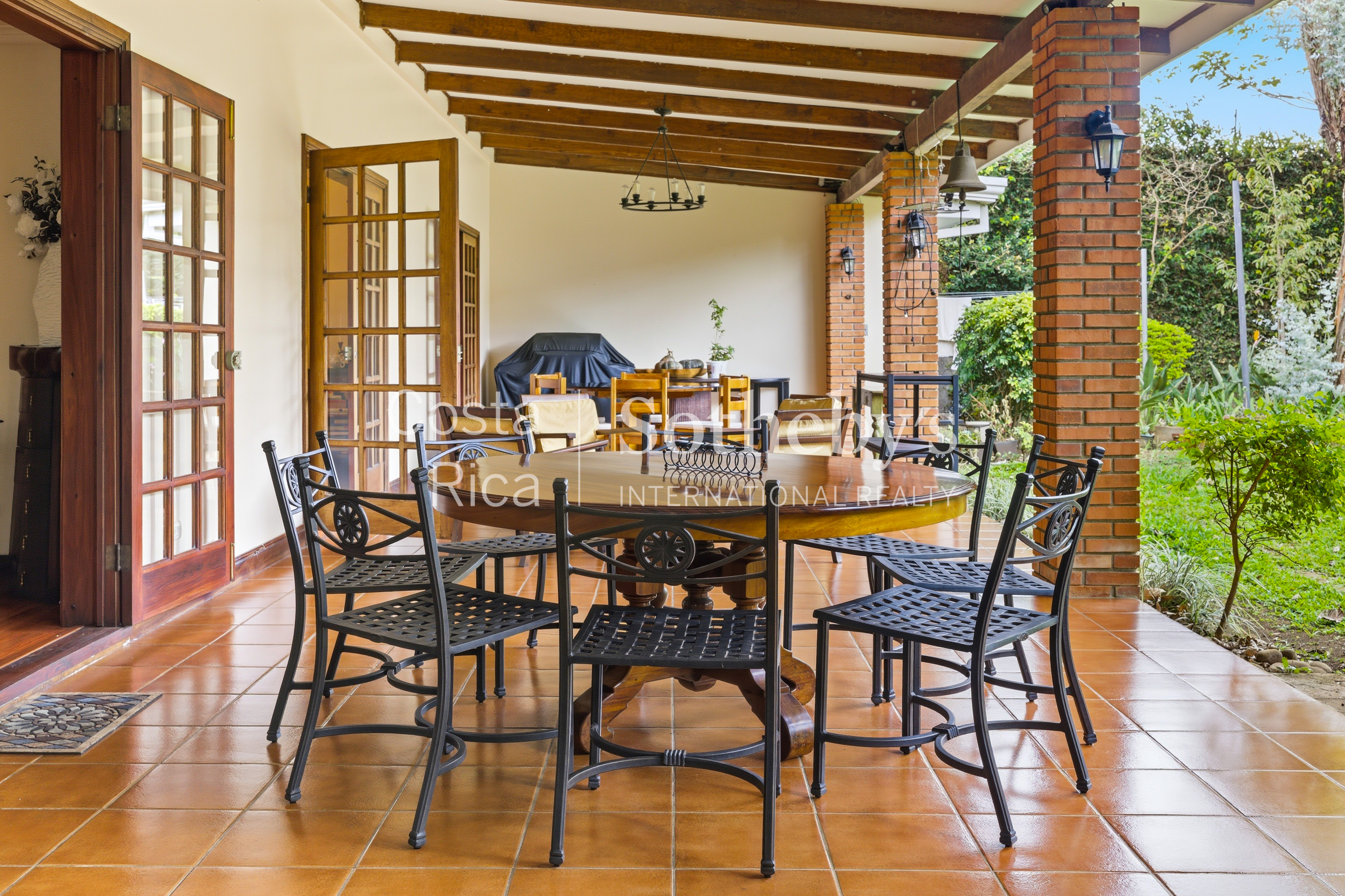  Lomas de Ayarco Garden Home - 物件實景