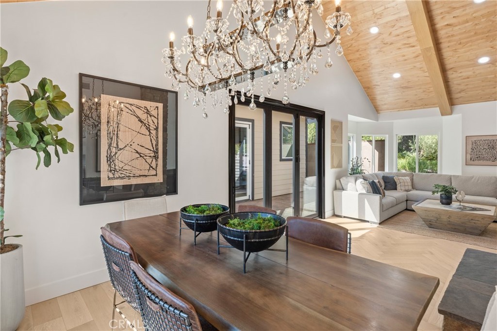 Yorba Linda, California, 92886, United States, 5 Bedrooms Bedrooms, ,6 BathroomsBathrooms,Residential,For Sale,1891782