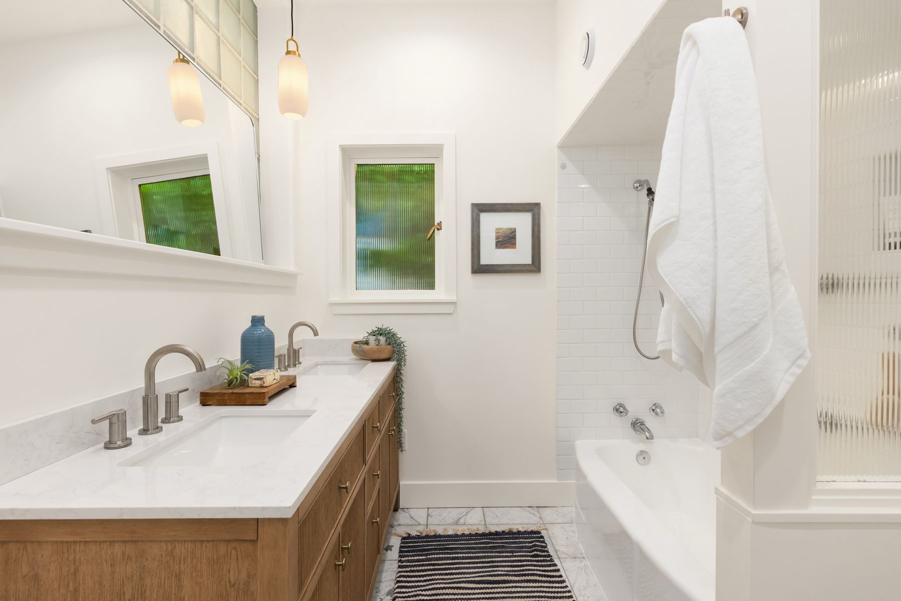  9453 Olympus Beach Rd NE, Bainbridge Island, WA 98110 - 物件實景