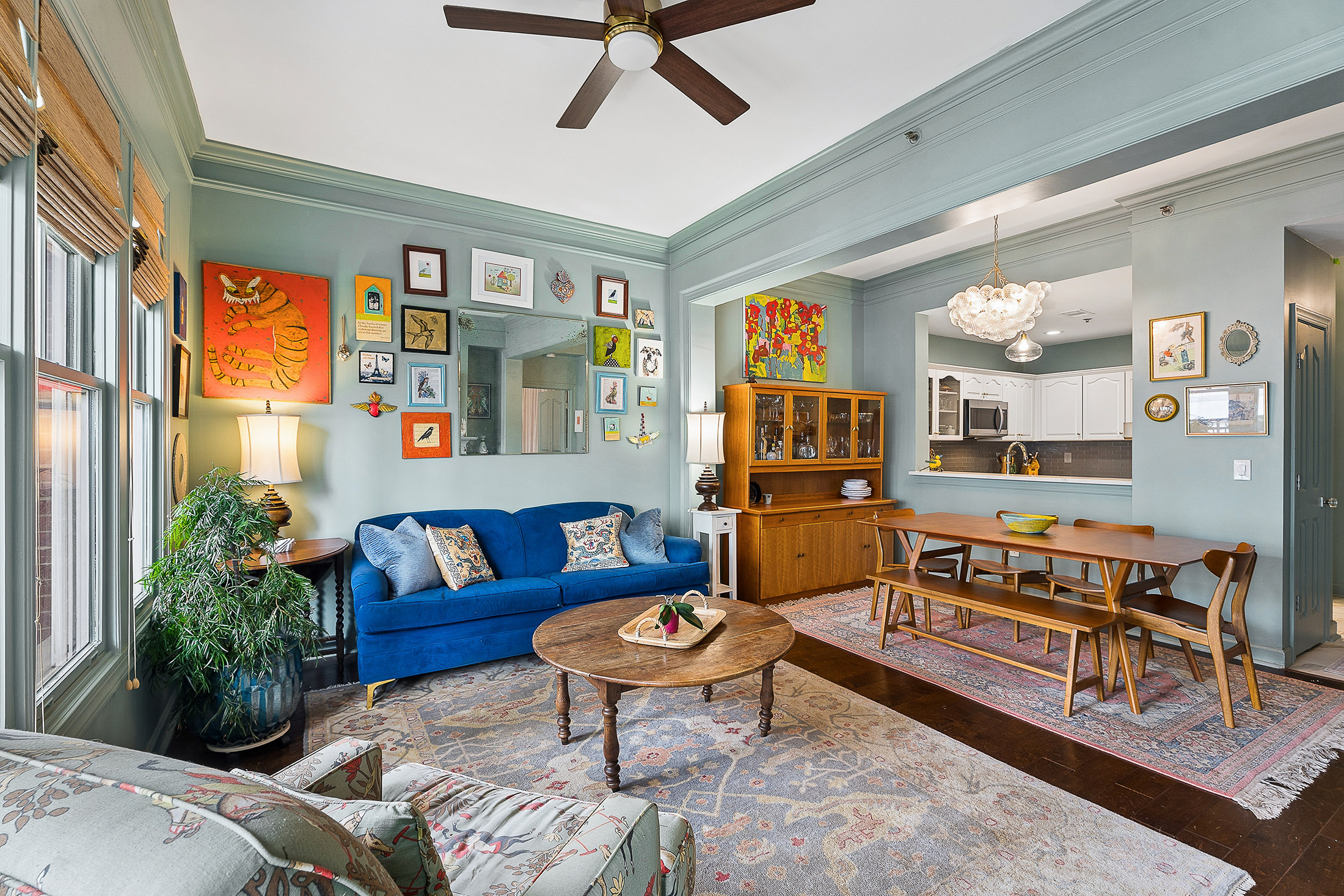  Beautifully Renovated Top-Floor Condo Overlooking Midtown - 物件實景