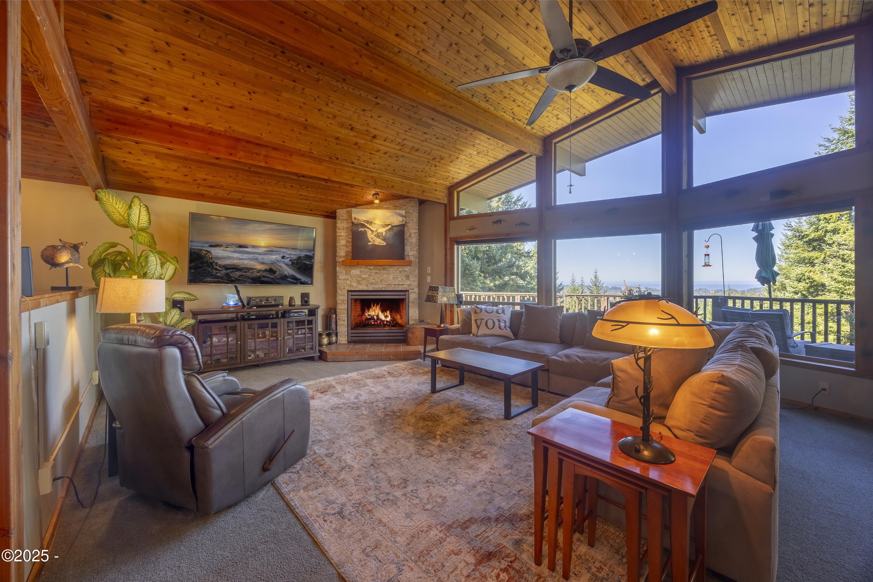 Otis, Oregon, 97368, United States, 4 Bedrooms Bedrooms, ,Residential,For Sale,1927199