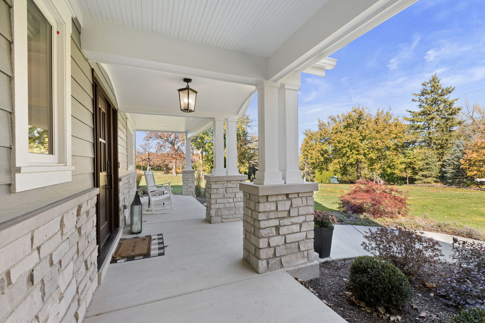 North Barrington, Illinois, 60010, United States, 3 Bedrooms Bedrooms, ,3 BathroomsBathrooms,Residential,For Sale,1987607