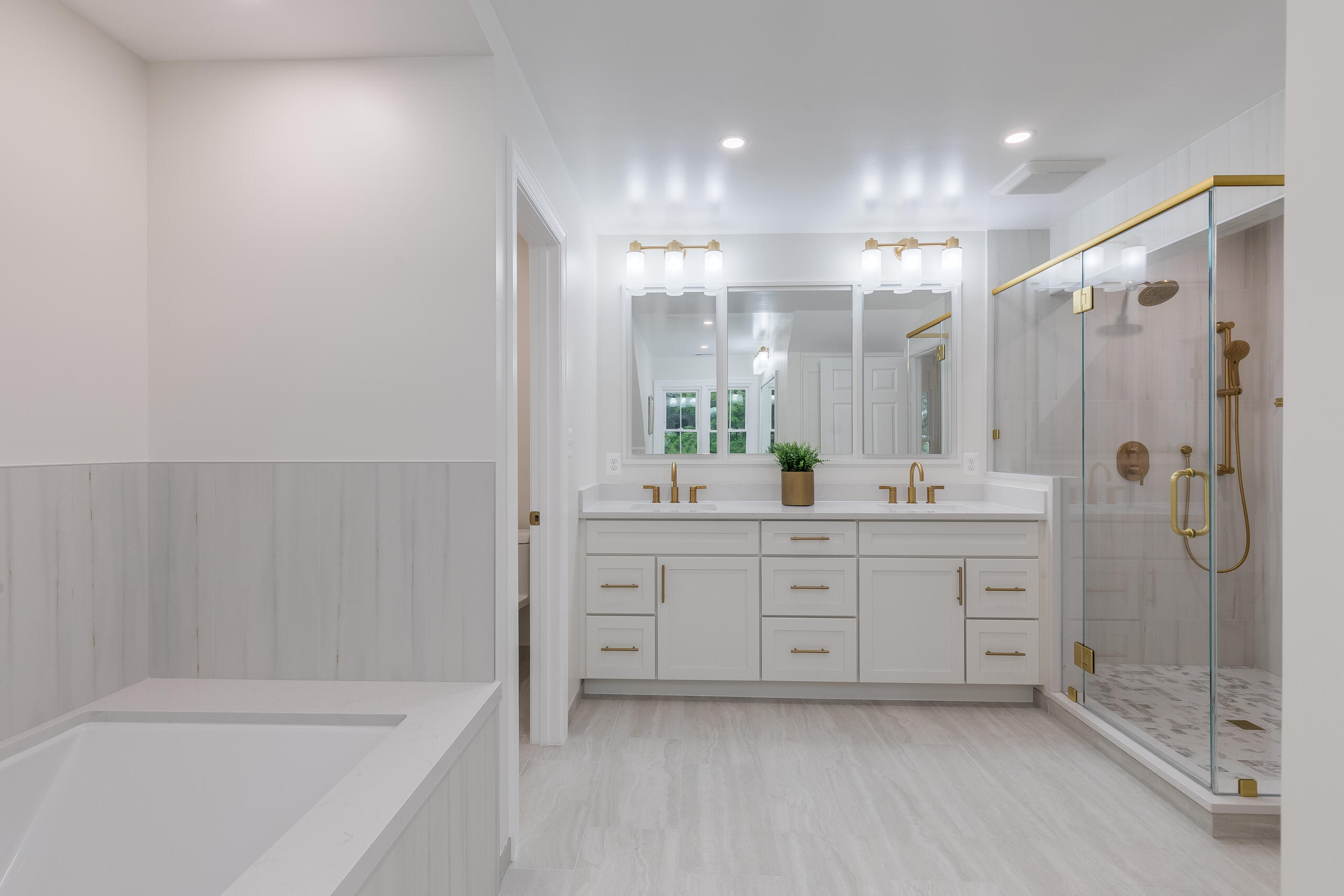  215 Andover Court Northeast, Leesburg, VA 20176 - 物件實景