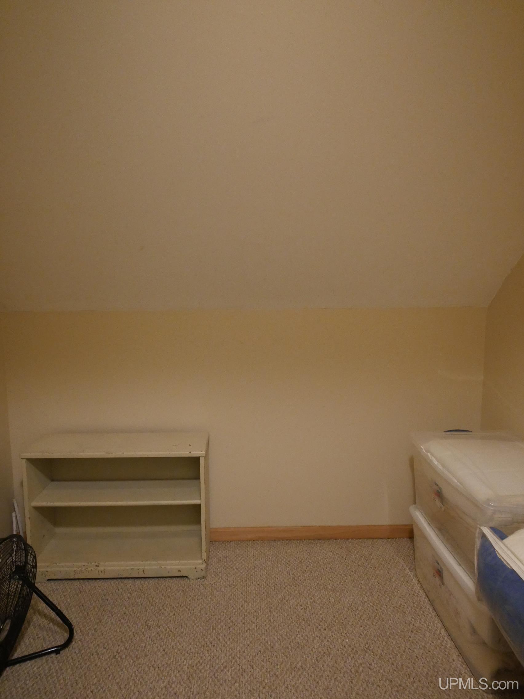 Houghton, Michigan, 49931, United States, 4 Bedrooms Bedrooms, ,3 BathroomsBathrooms,Residential,For Sale,1924380