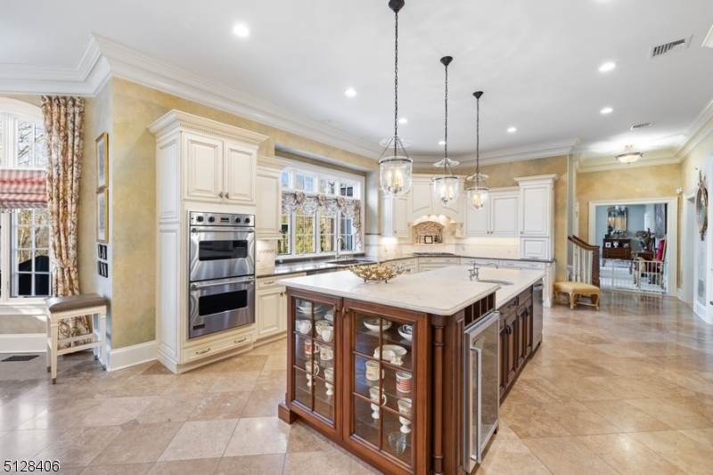 Bernardsville Boro, New Jersey, 07924, United States, 6 Bedrooms Bedrooms, ,10 BathroomsBathrooms,Residential,For Sale,1868903