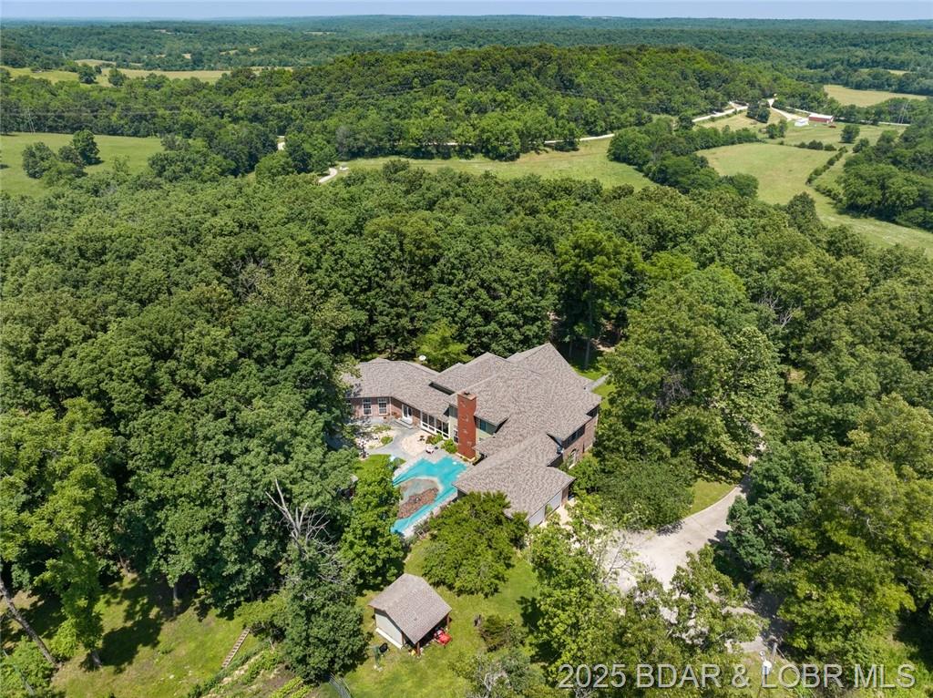 Camdenton, Missouri, 65020, United States, 5 Bedrooms Bedrooms, ,5 BathroomsBathrooms,Residential,For Sale,1850376