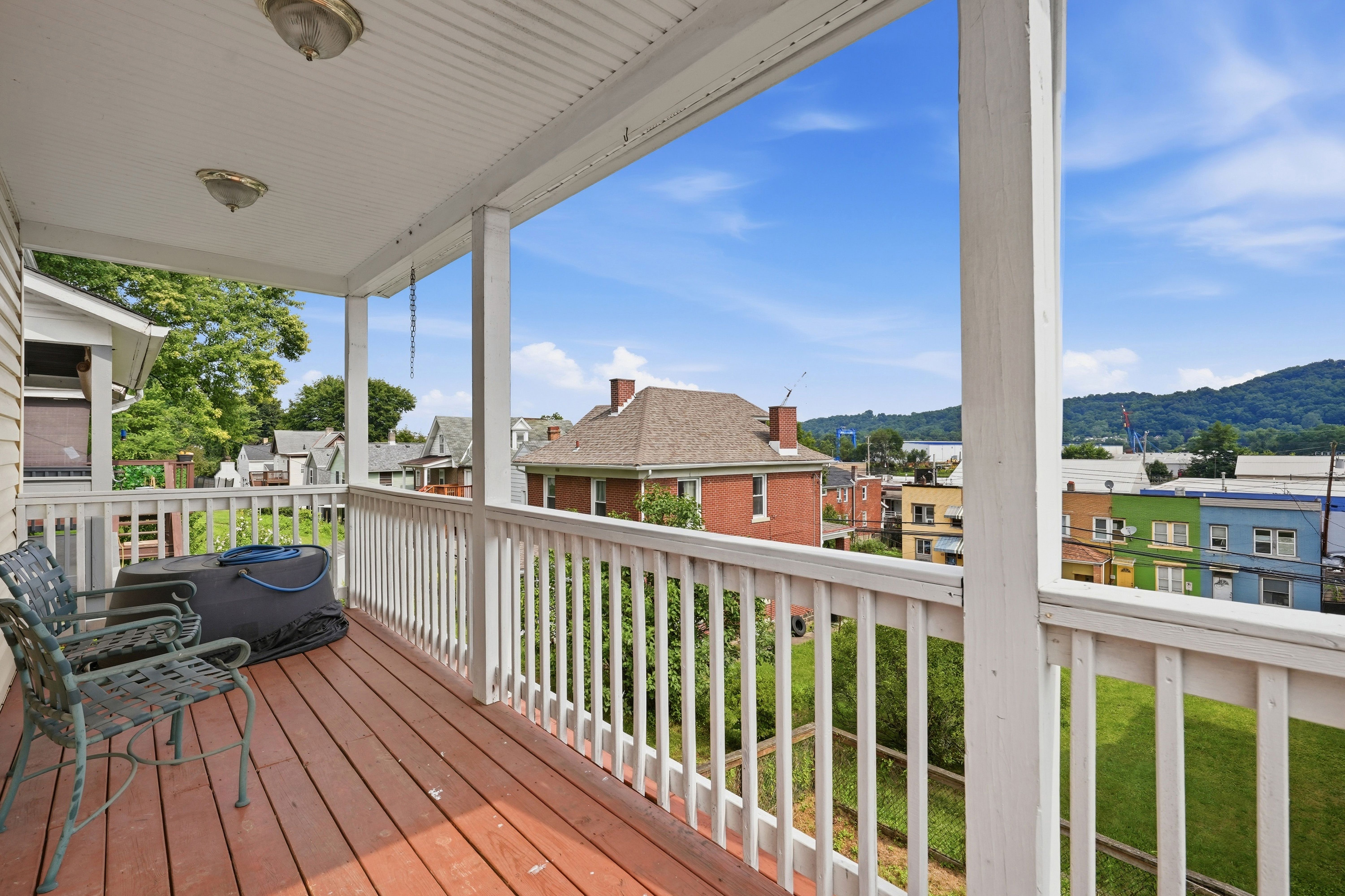  636 1/2 Fifth Avenue, Coraopolis, PA 15108 - 物件實景