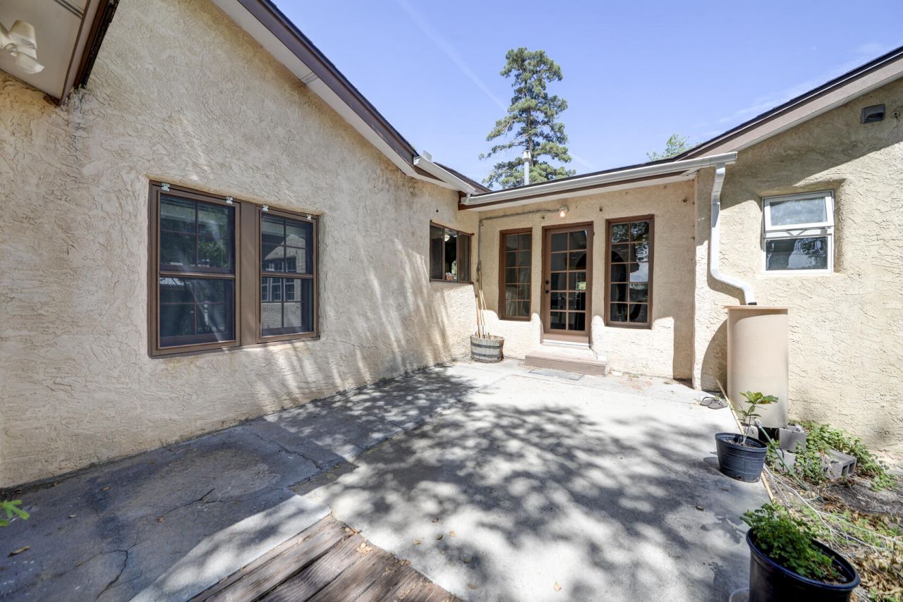 Albuquerque, New Mexico, 87108, United States, 3 Bedrooms Bedrooms, ,3 BathroomsBathrooms,Residential,For Sale,1902192