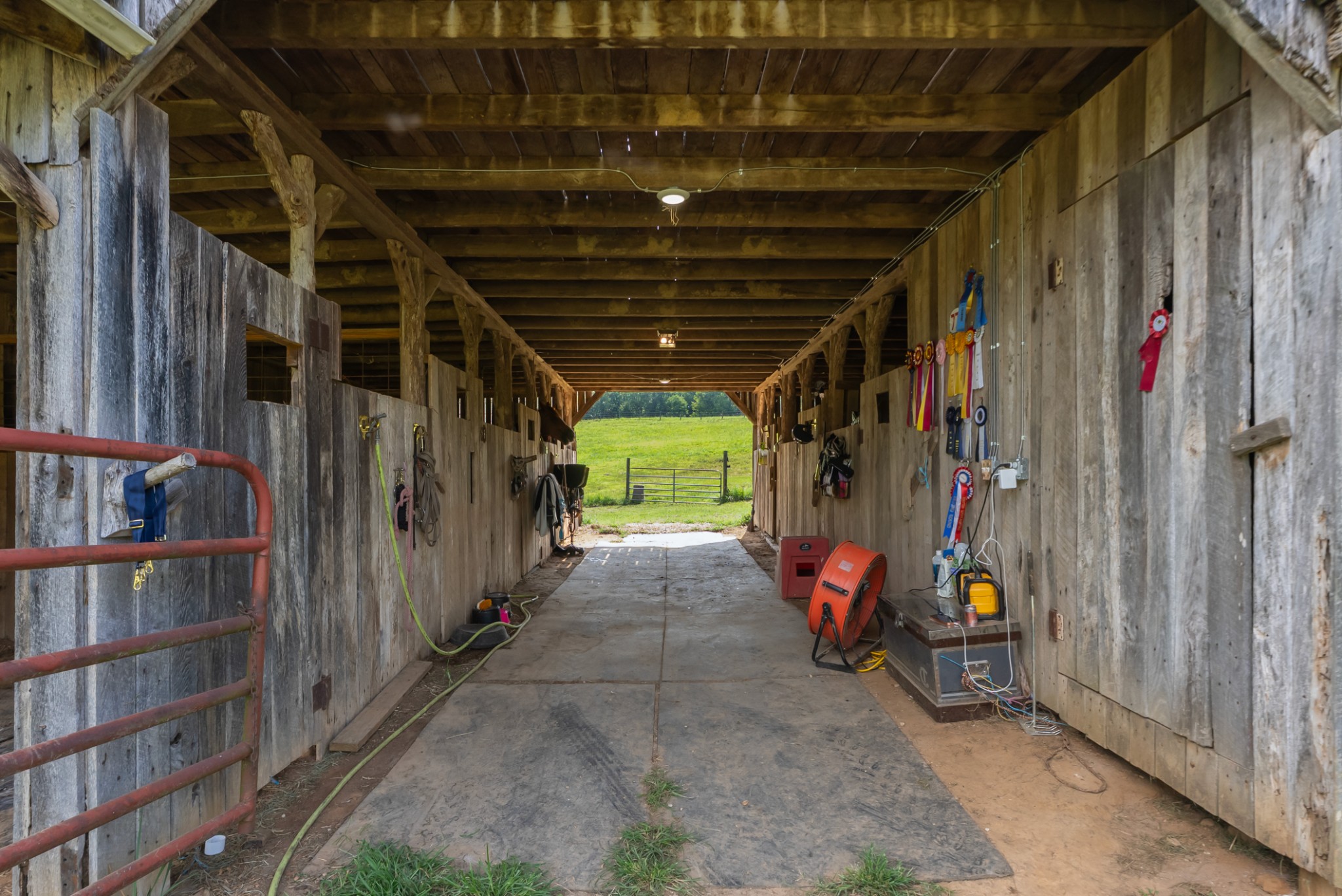  927 Bond Rd, Duck River, TN, 38454 - 物件實景