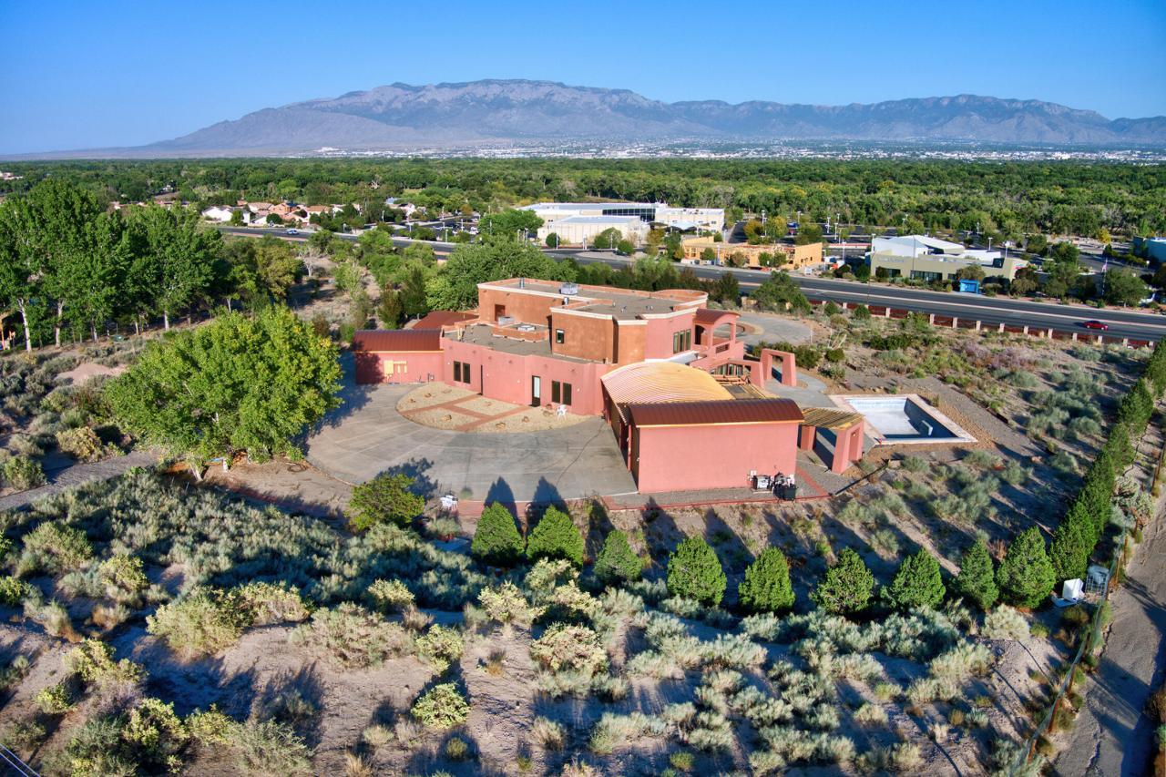6301 COORS Boulevard NW, Albuquerque, New Mexico, 87120, United States, 3 Bedrooms Bedrooms, ,4 BathroomsBathrooms,Residential,For Sale,6301 COORS Boulevard NW,1637534