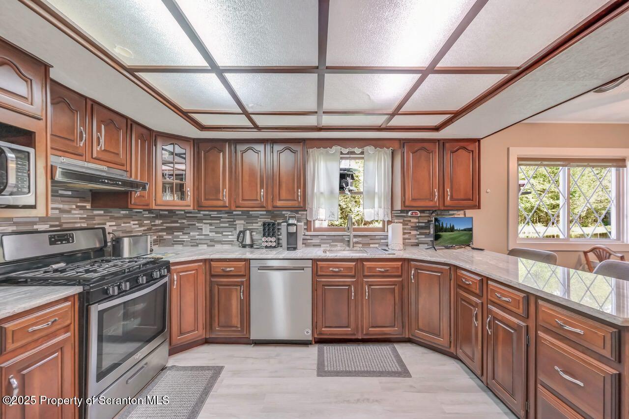 Gouldsboro, Pennsylvania, 18424, United States, 5 Bedrooms Bedrooms, ,2 BathroomsBathrooms,Residential,For Sale,1932796