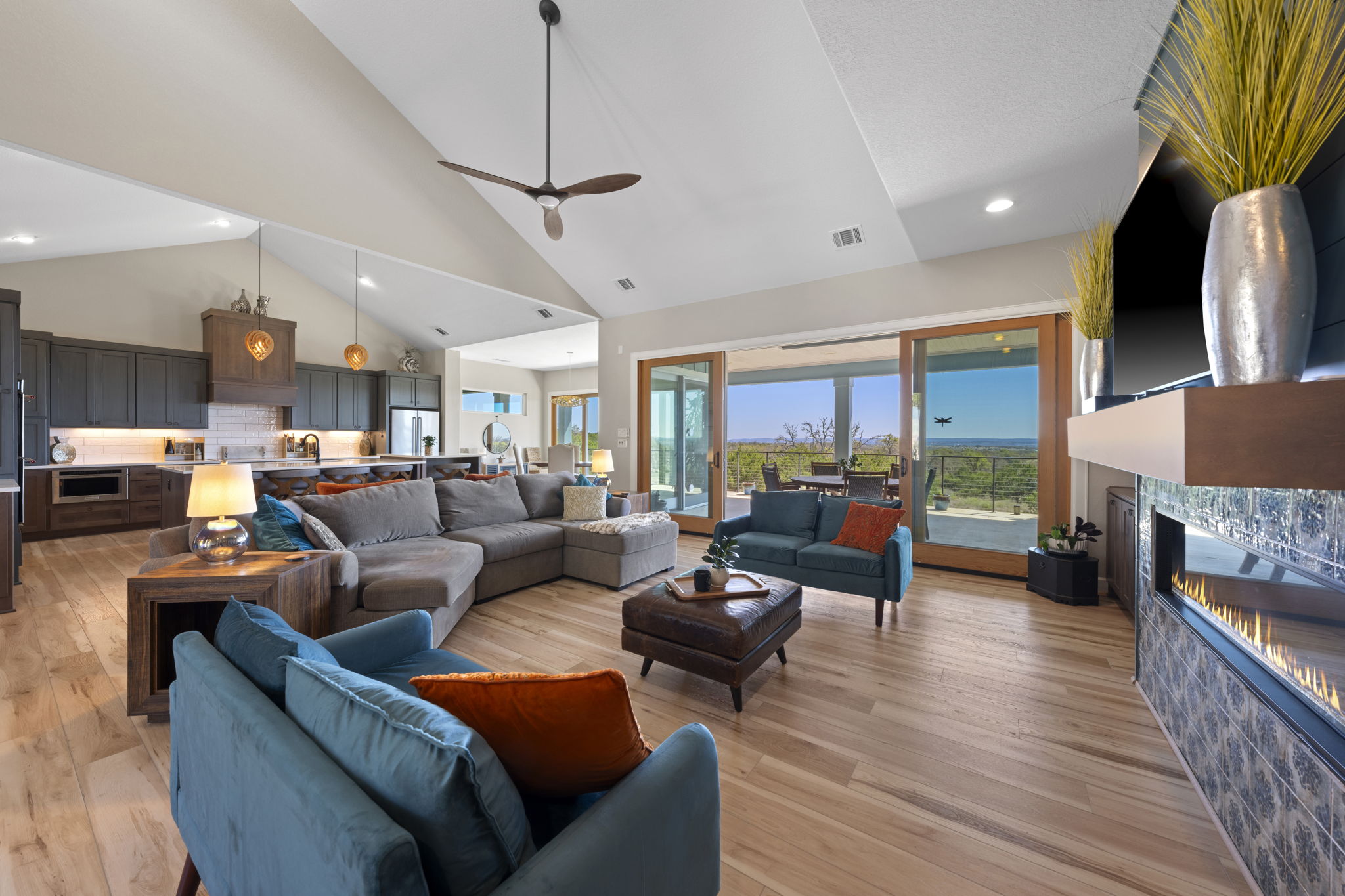  Limitless in Prime Hill County Location - 物件實景