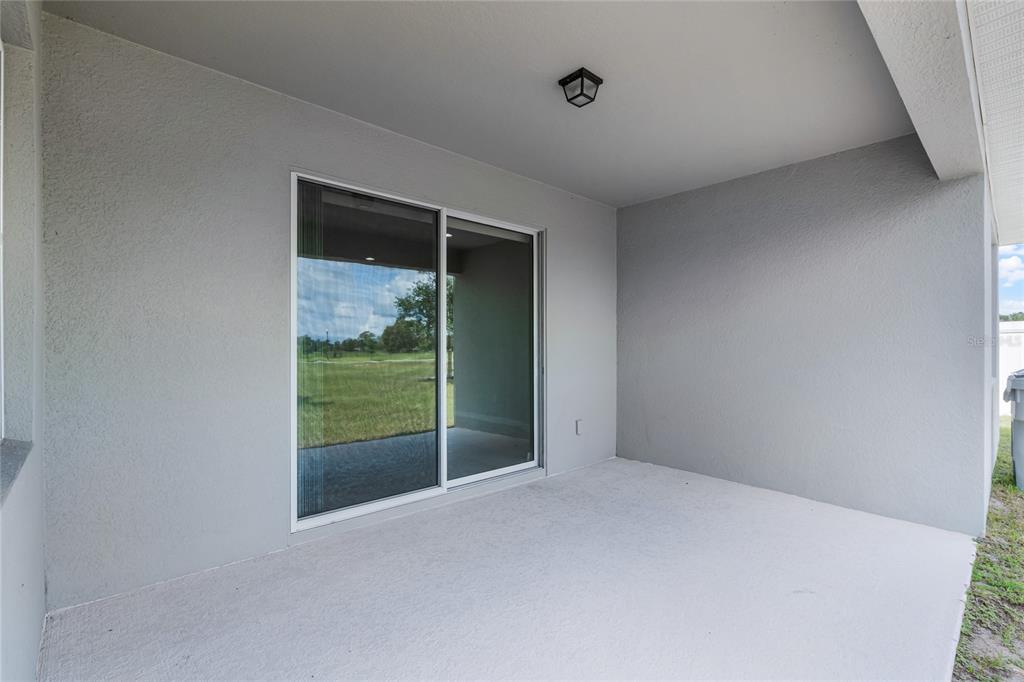 Apopka, Florida, 32712, United States, 4 Bedrooms Bedrooms, ,3 BathroomsBathrooms,Residential,For Sale,1940154