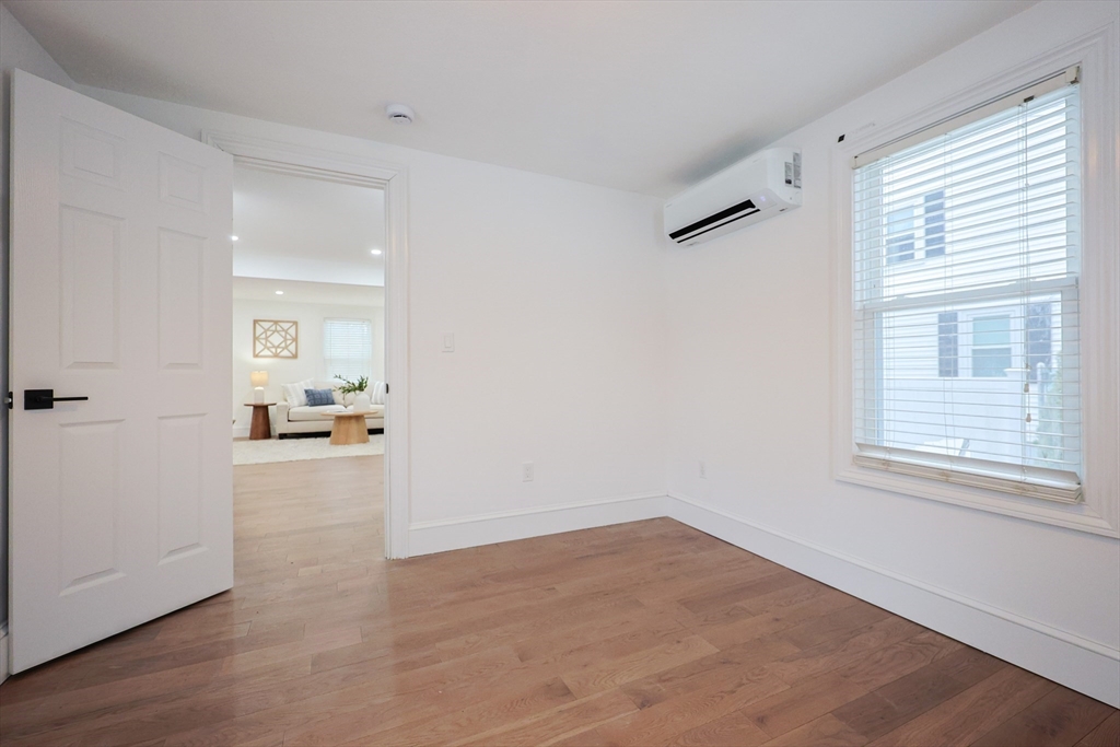 Melrose, Massachusetts, 02176, United States, 2 Bedrooms Bedrooms, ,1 BathroomBathrooms,Residential,For Sale,2012344