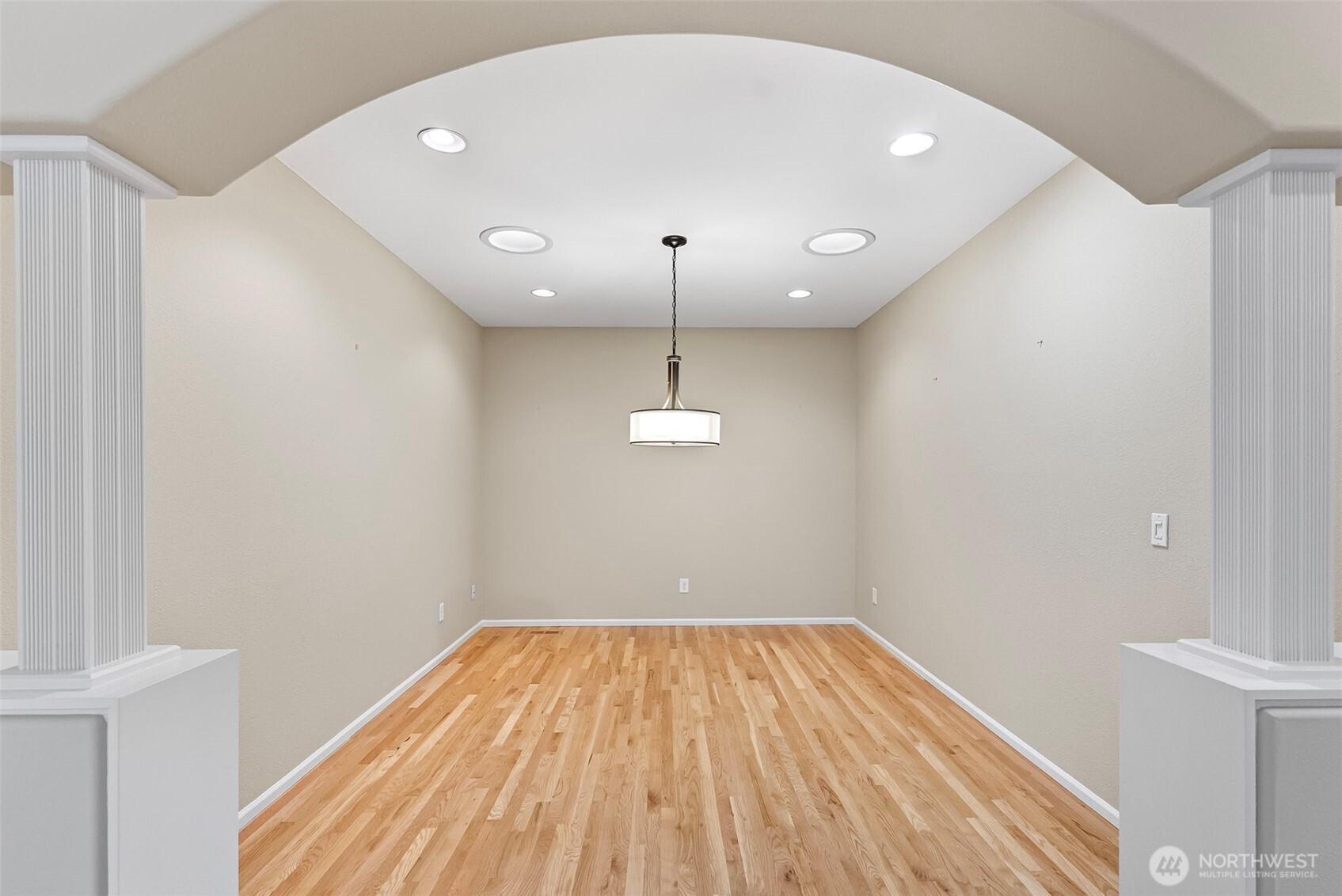 UNIVERSITY PLACE, Washington, 98466, United States, 3 Bedrooms Bedrooms, ,2 BathroomsBathrooms,Residential,For Sale,1997362