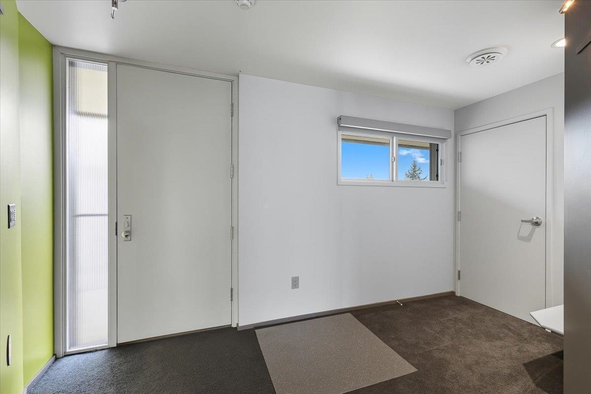 Spokane, Washington, 99204, United States, 1 Bedroom Bedrooms, ,2 BathroomsBathrooms,Residential,For Sale,1959393