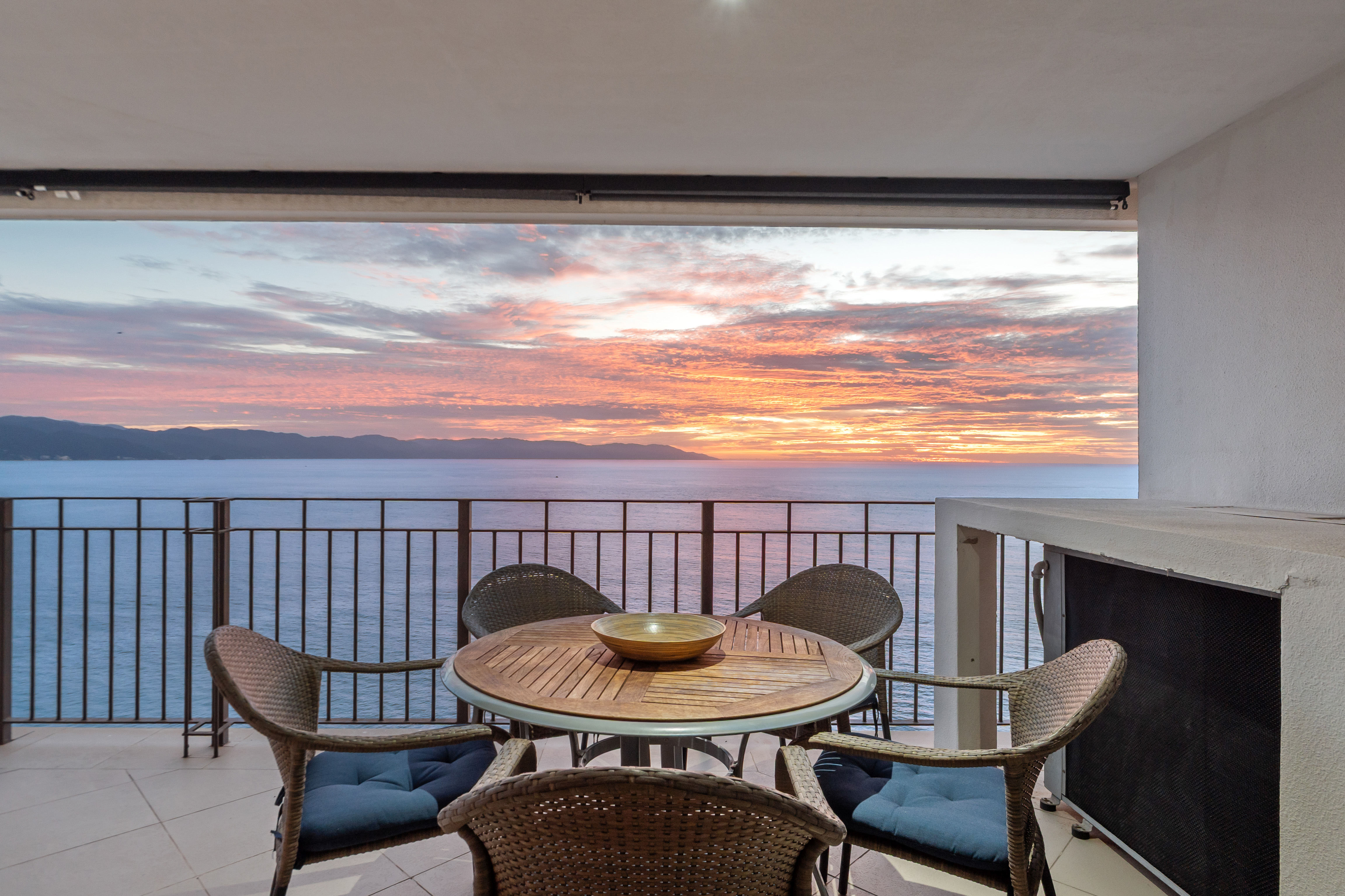  Grand Venetian Hidden Gem  Private terrace with jacuzzi in Puerto Vallarta - 物件實景