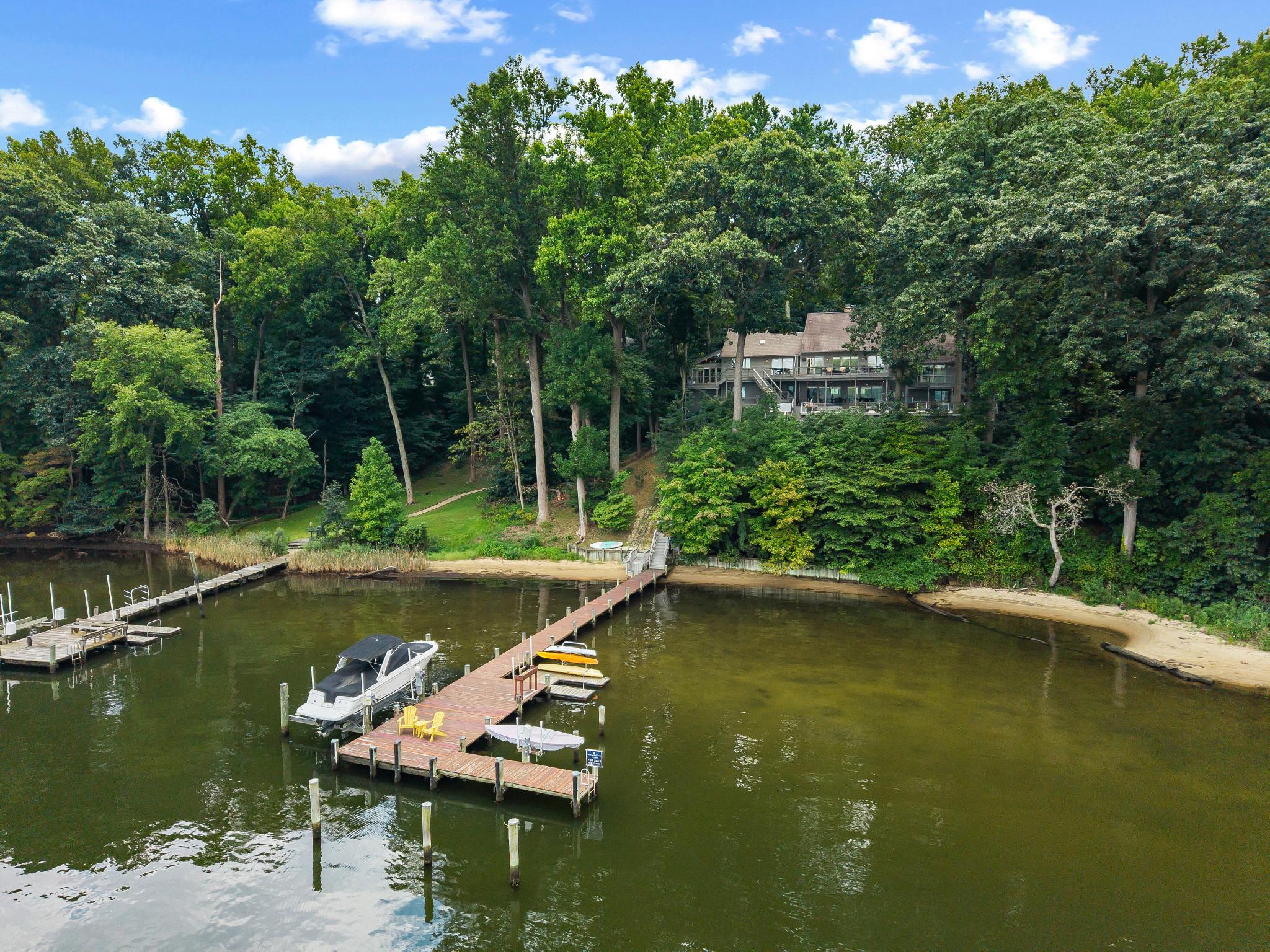 1304 Saint Pauls Way, Crownsville, MD, 21032 - 物件實景