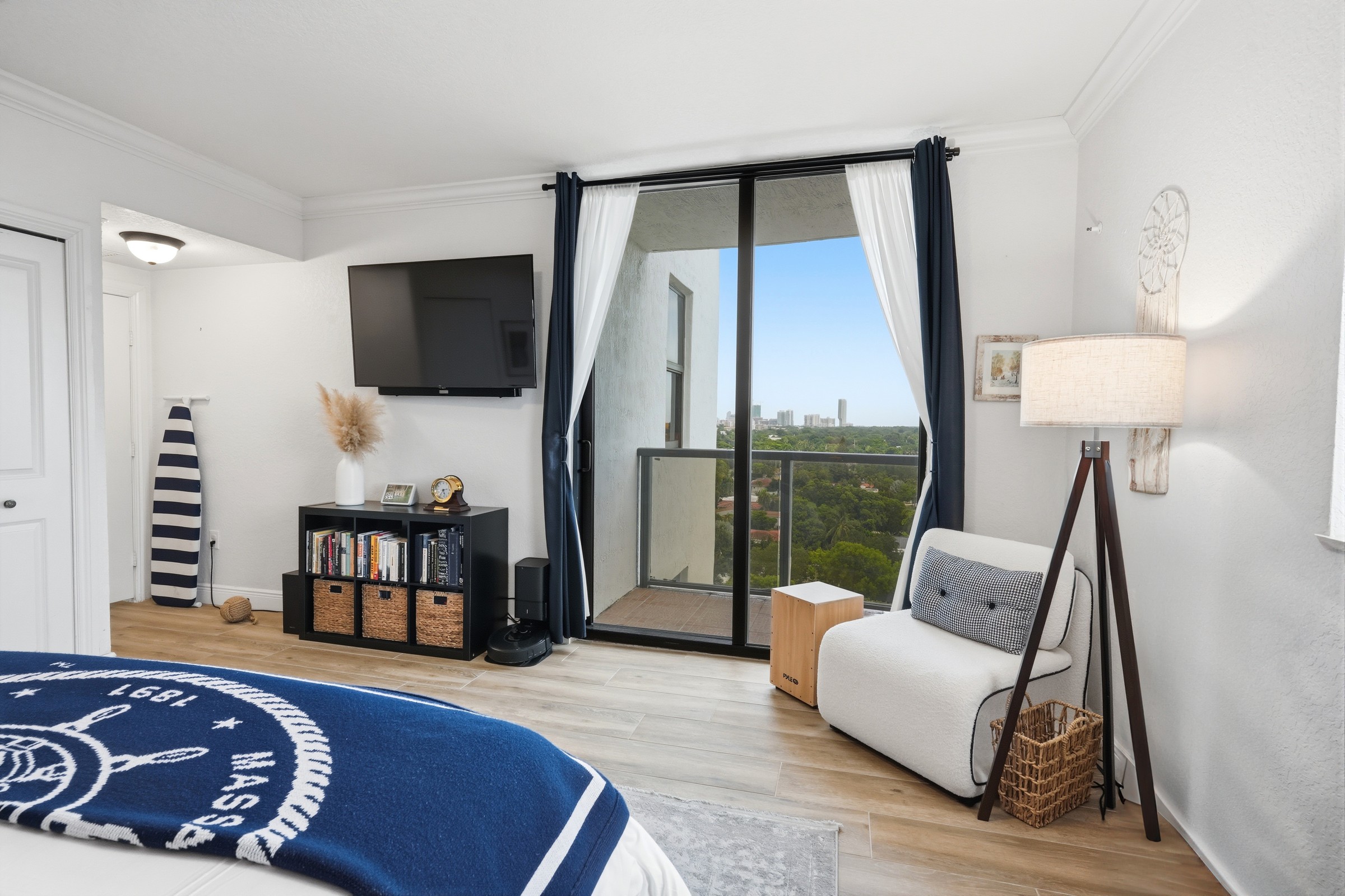  2301 SW 27th Ave, Miami, FL, 33145 - 物件實景