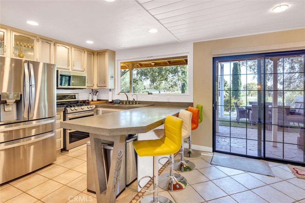 Templeton, California, 93465, United States, 3 Bedrooms Bedrooms, ,2 BathroomsBathrooms,Residential,For Sale,1981498