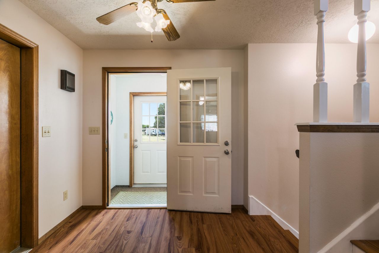 Edgewood, New Mexico, 87015, United States, 4 Bedrooms Bedrooms, ,3 BathroomsBathrooms,Residential,For Sale,1892952