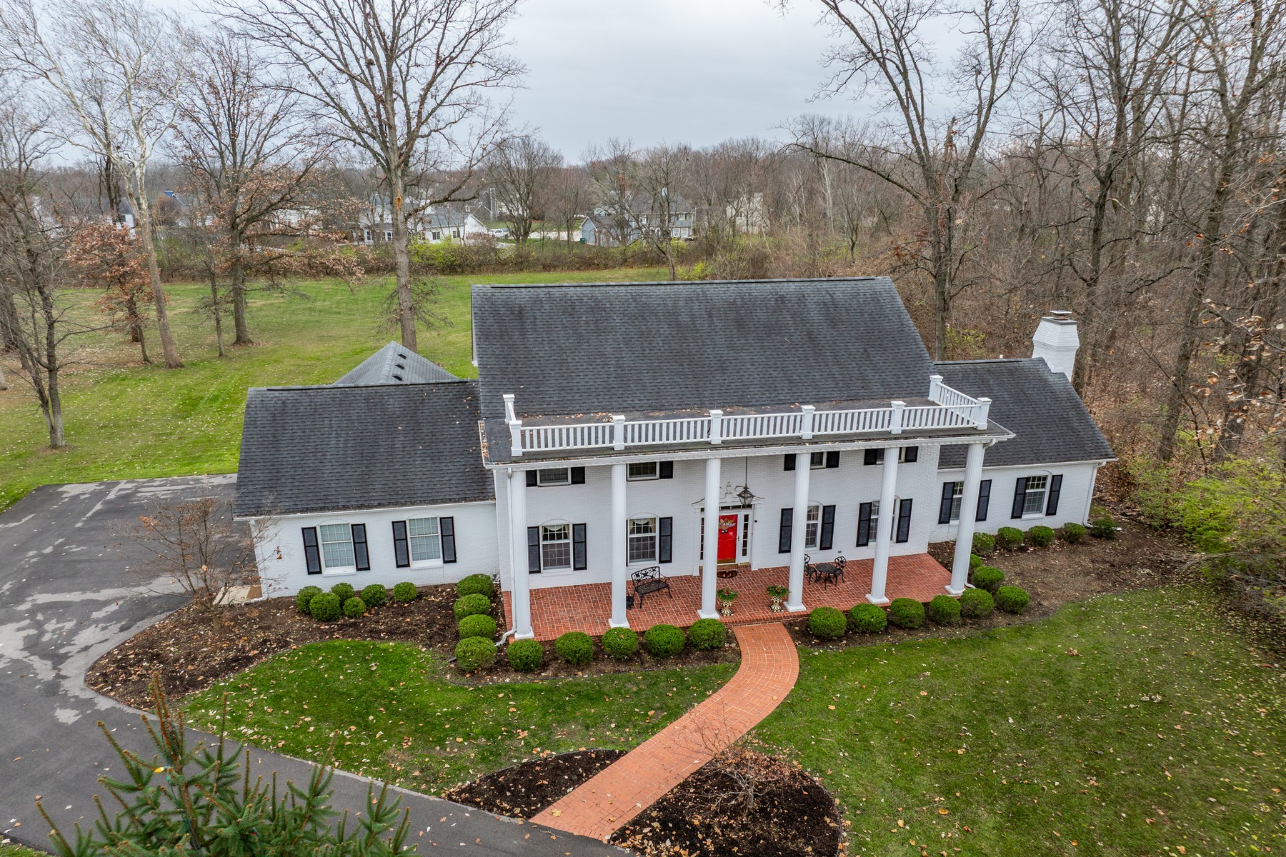  Iconic Colonial 5 Bedroom Estate - 物件實景