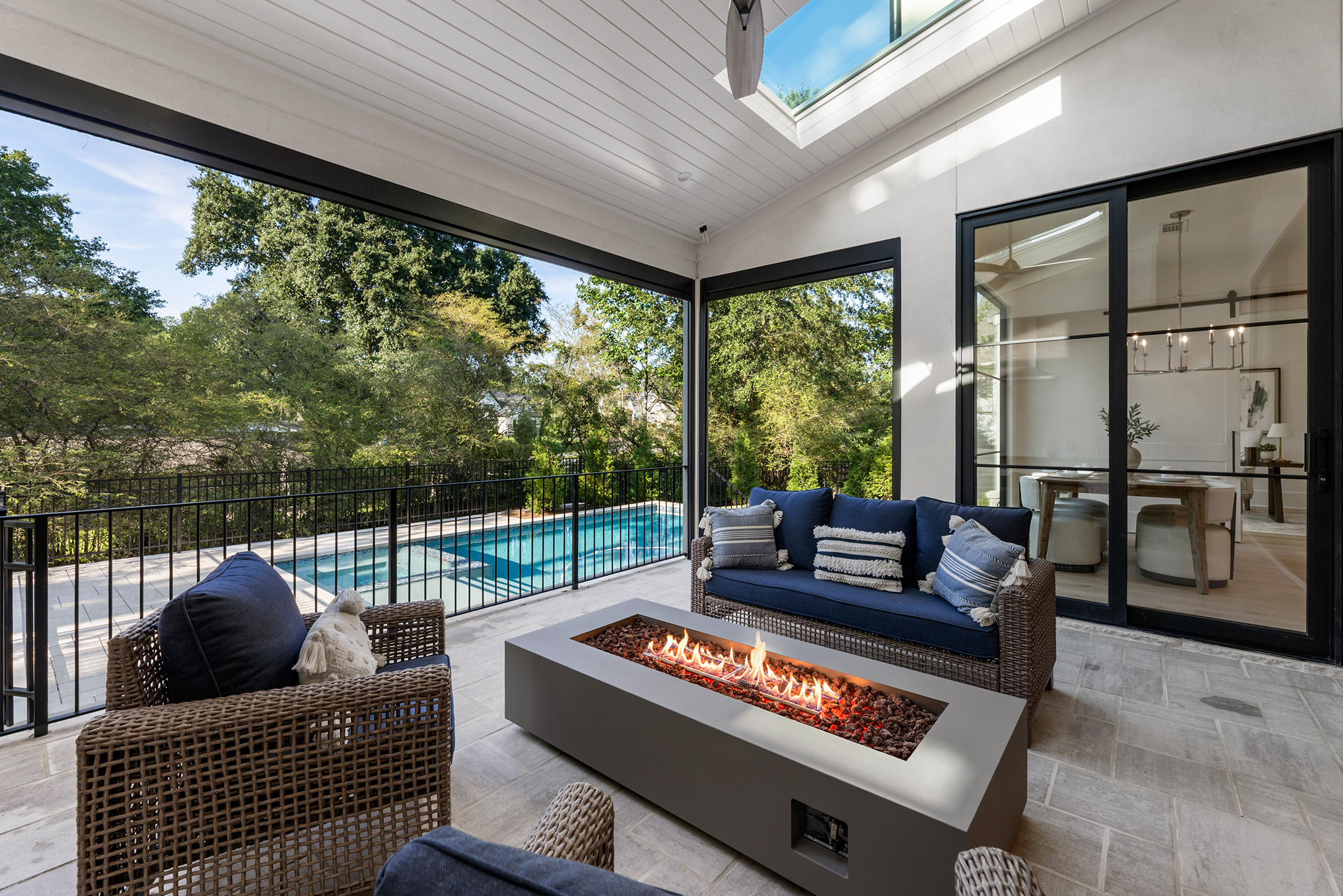  Rare Basement Home Located in Sought-After Communities in Downtown Alpharetta - 物件實景