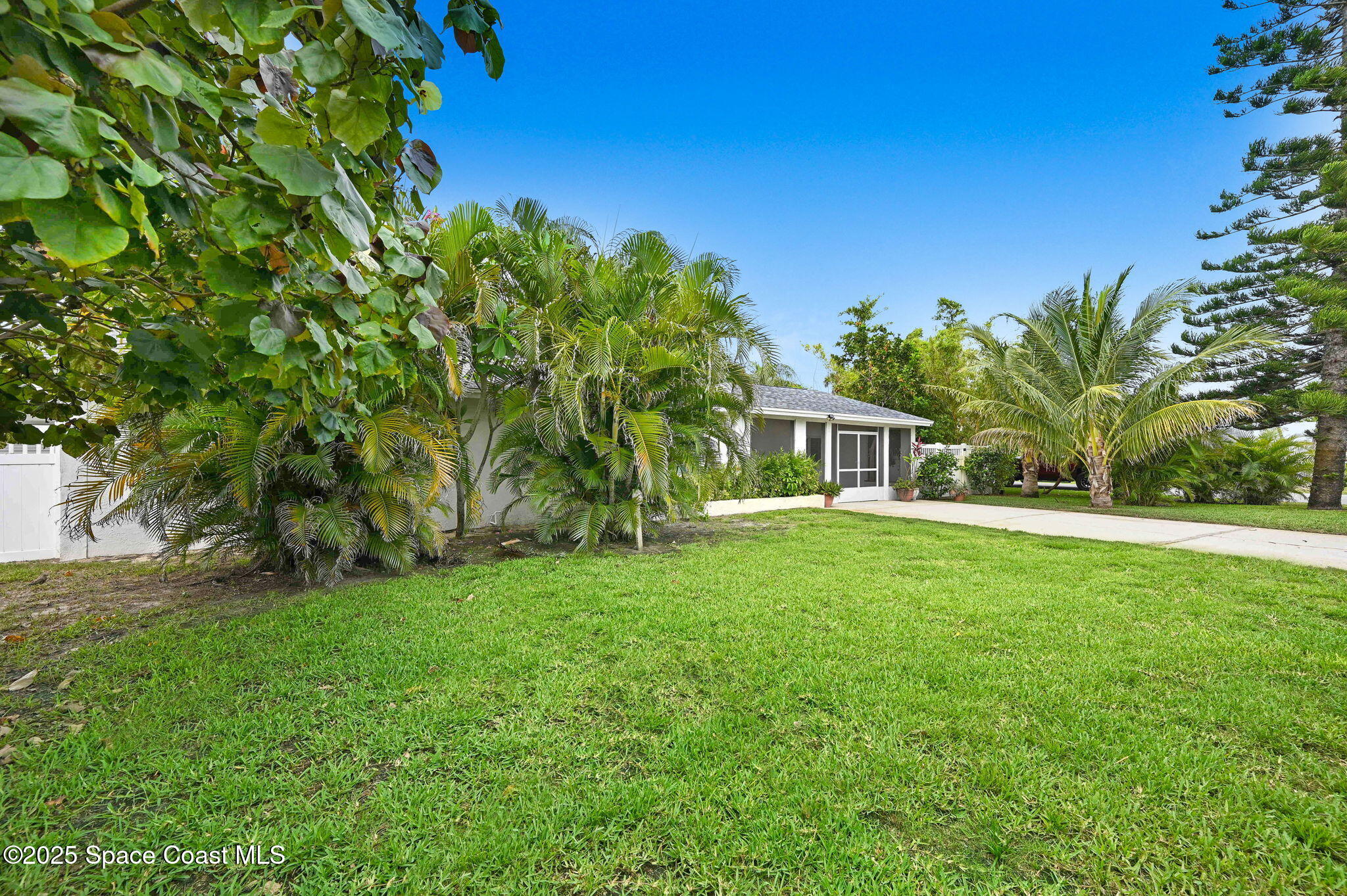Indialantic, Florida, 32903, United States, 3 Bedrooms Bedrooms, ,3 BathroomsBathrooms,Residential,For Sale,1840039