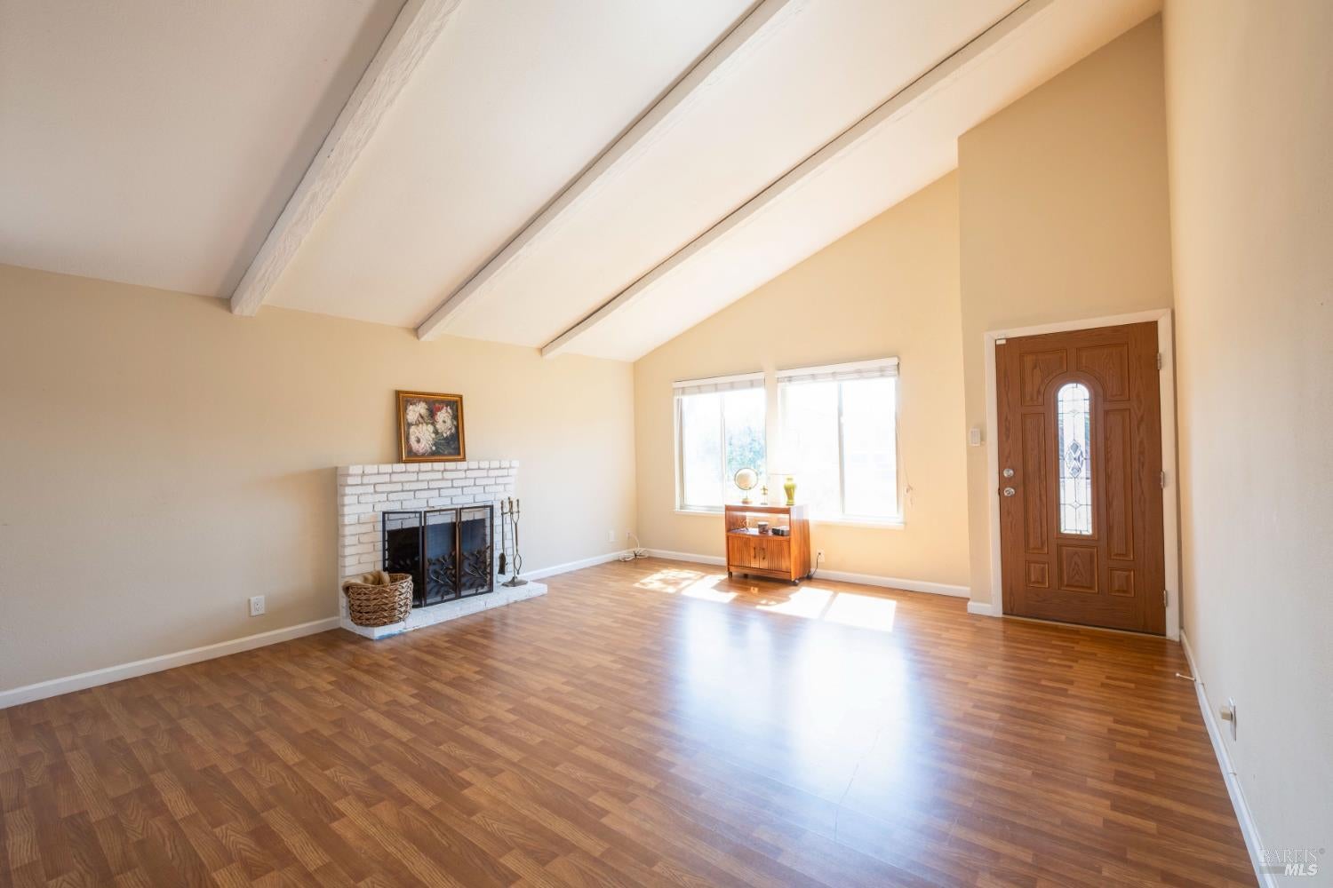 Vallejo, California, 94589, United States, 4 Bedrooms Bedrooms, ,2 BathroomsBathrooms,Residential,For Sale,1948983