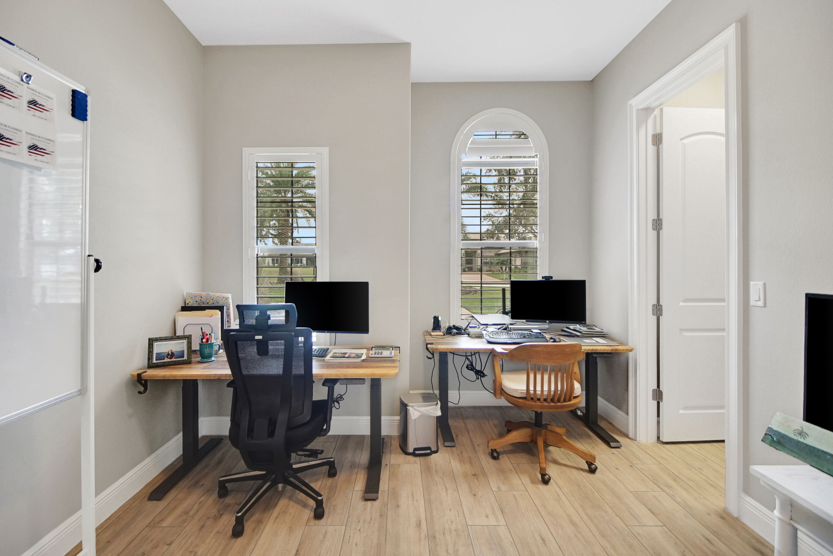 Lady Lake, Florida, 32159, United States, 4 Bedrooms Bedrooms, ,3 BathroomsBathrooms,Residential,For Sale,2005664