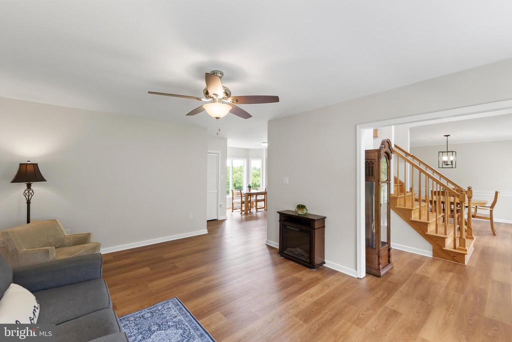 Winchester, Virginia, 22603, United States, 4 Bedrooms Bedrooms, ,3 BathroomsBathrooms,Residential,For Sale,1838915